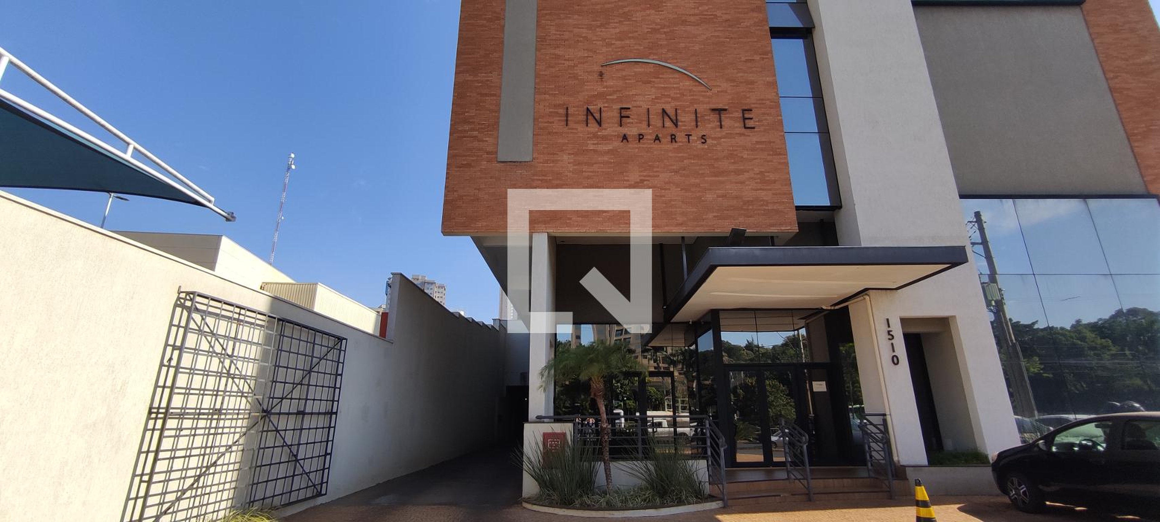 Fachada Condomínio Infinite Aparts