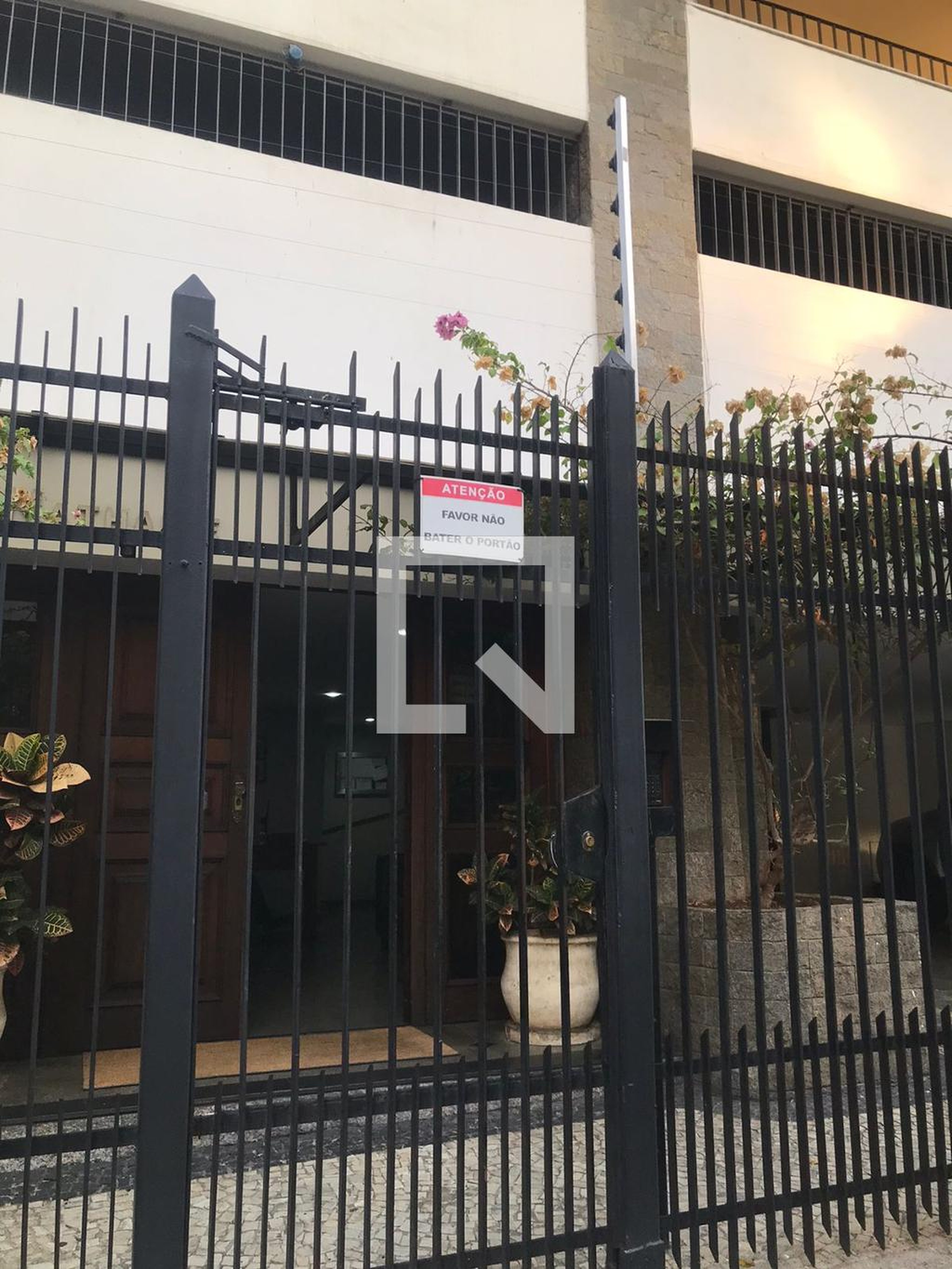 Fachada do Prédio Edifício Nathalie