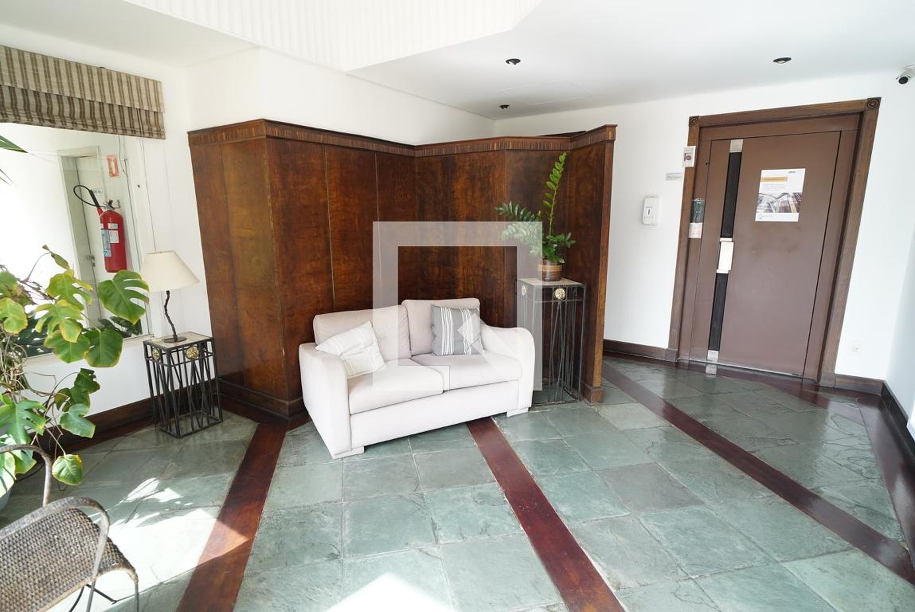 Hall de entrada - Pionner I