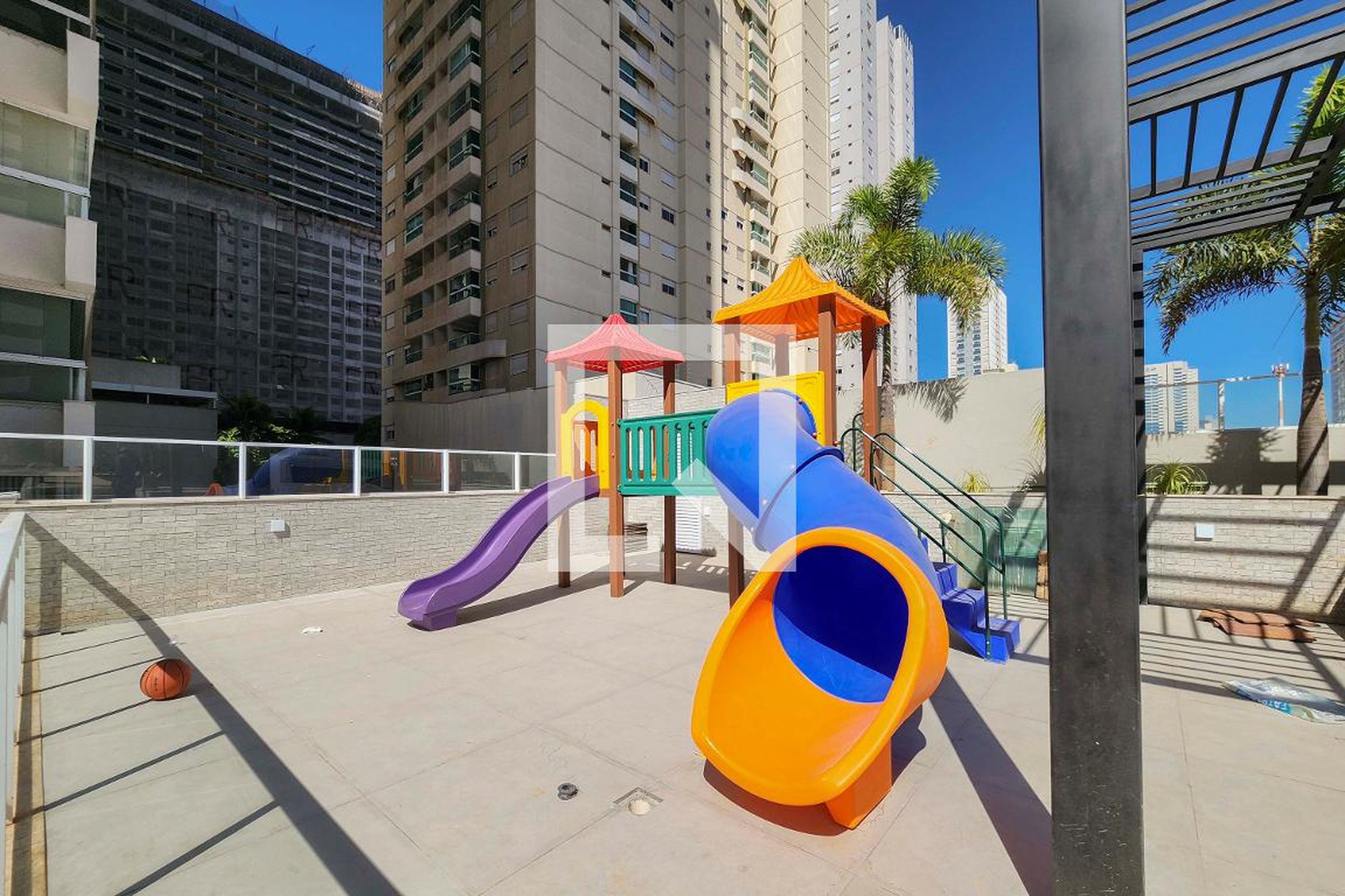 Playground - Jardim das Ravenallas