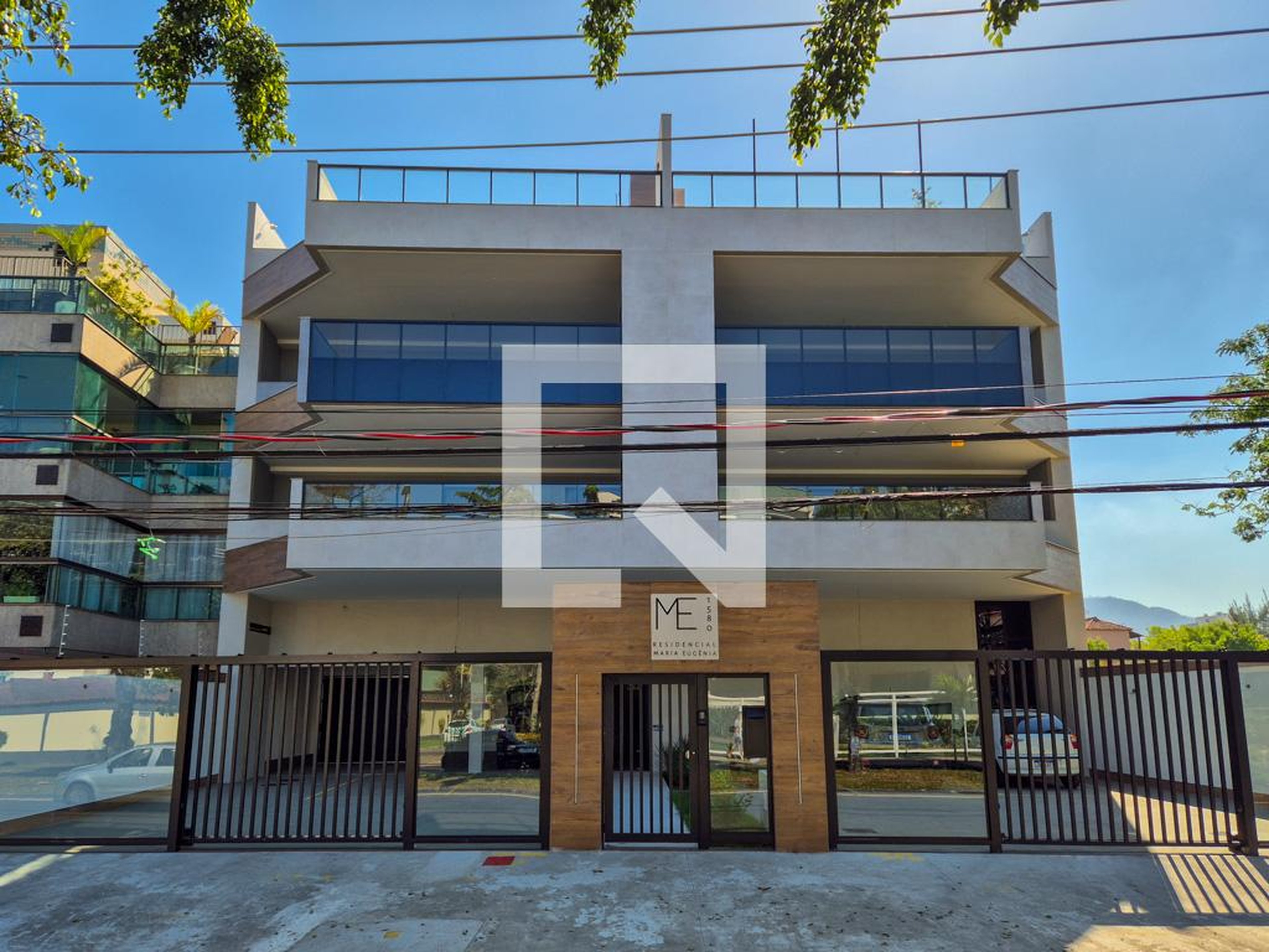 Fachada Condomínio em Avenida Genaro de Carvalho, 1580