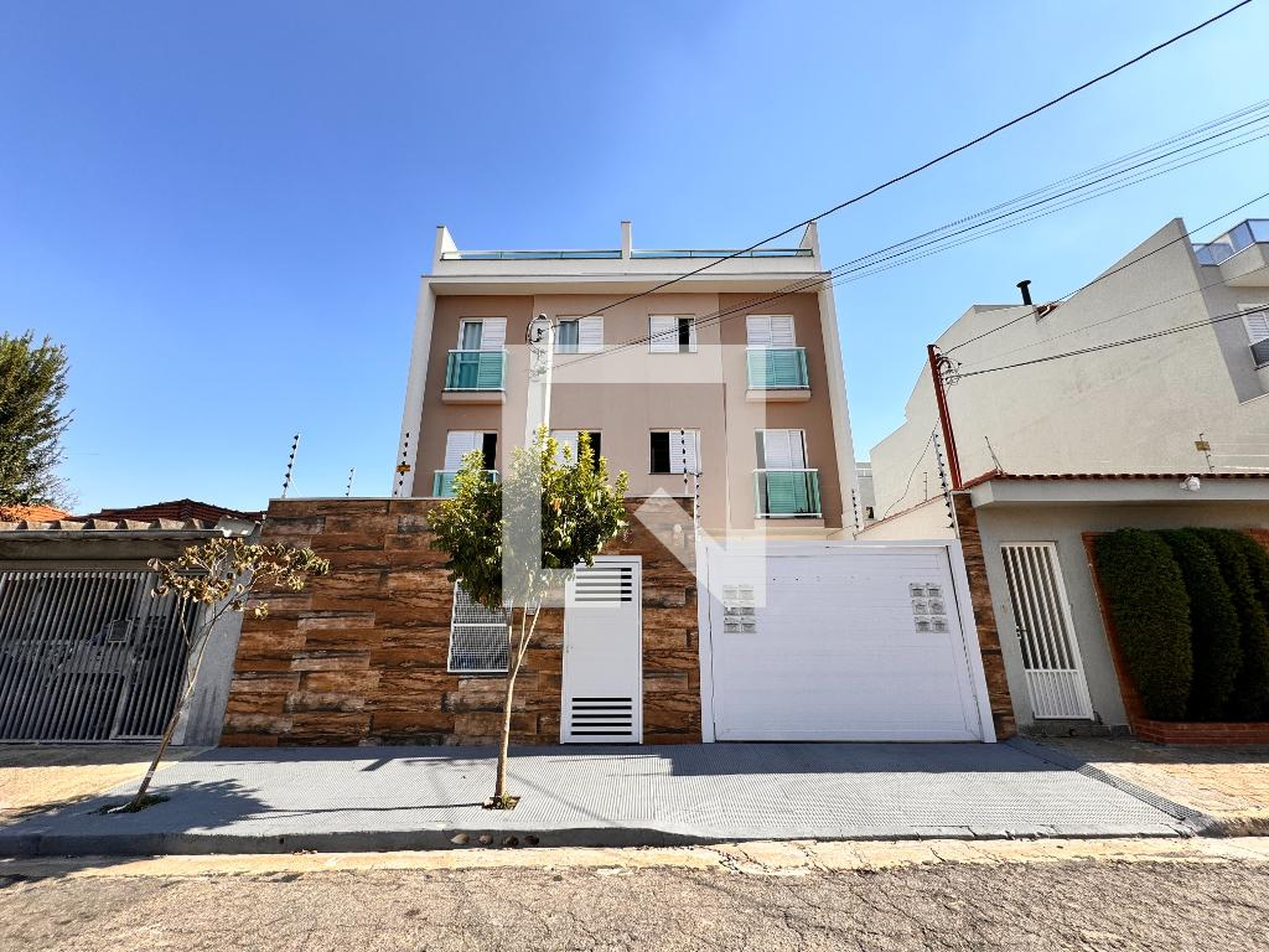 Fachada Condomínio em Rua Jaguarão, 45