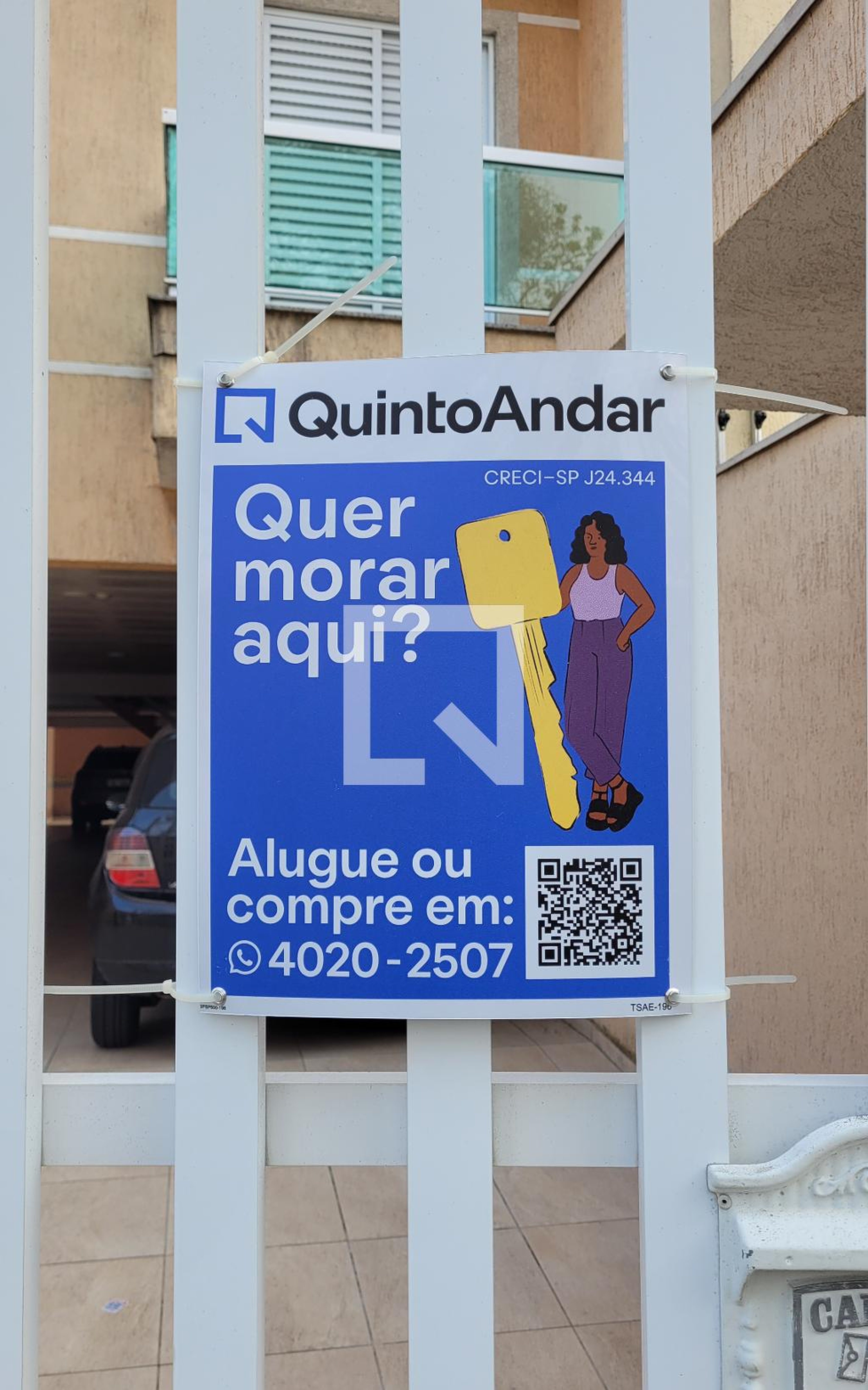 Fachada Condomínio em Rua Bororós, 77