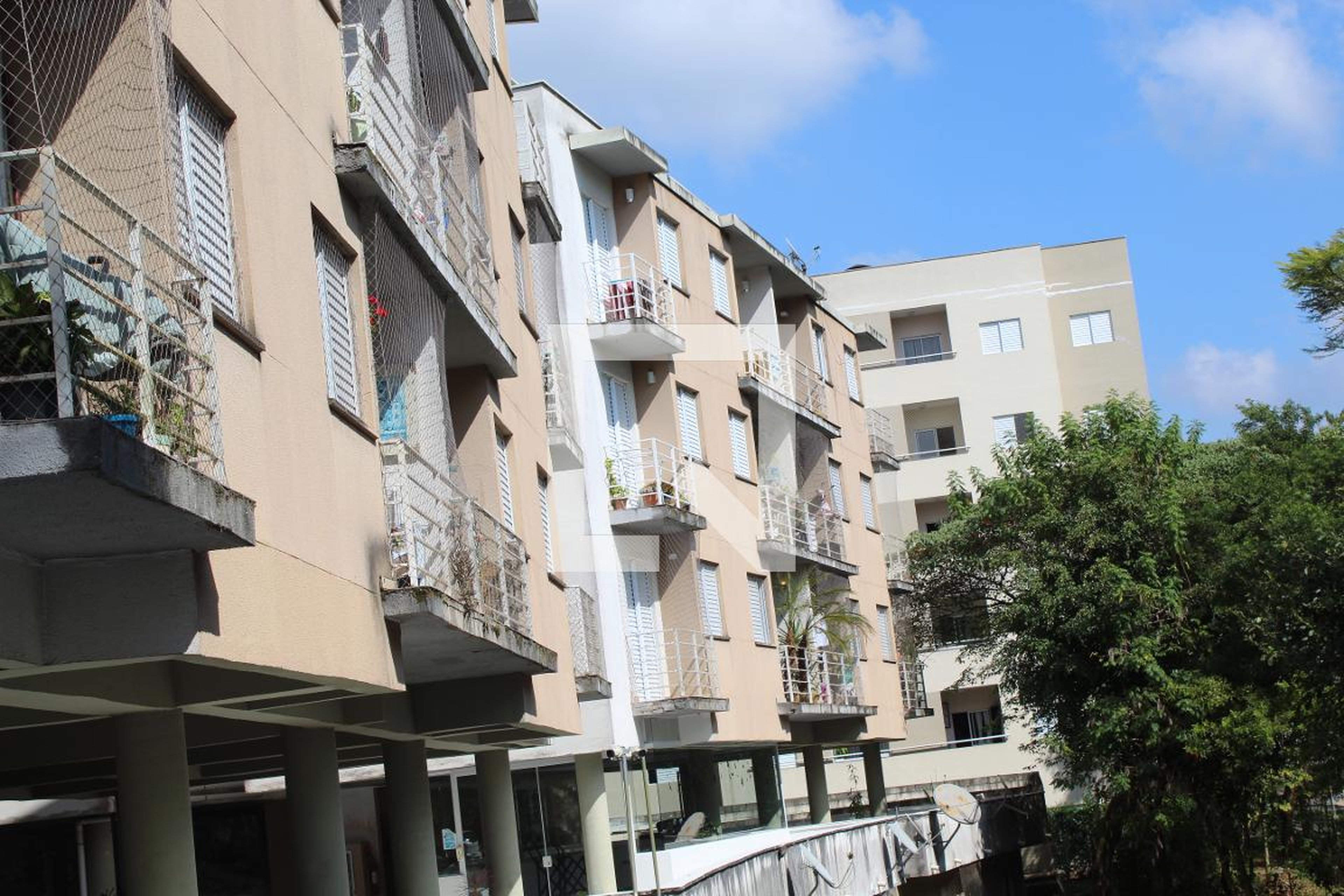 Fachada Condomínio Vila do Canto Verde