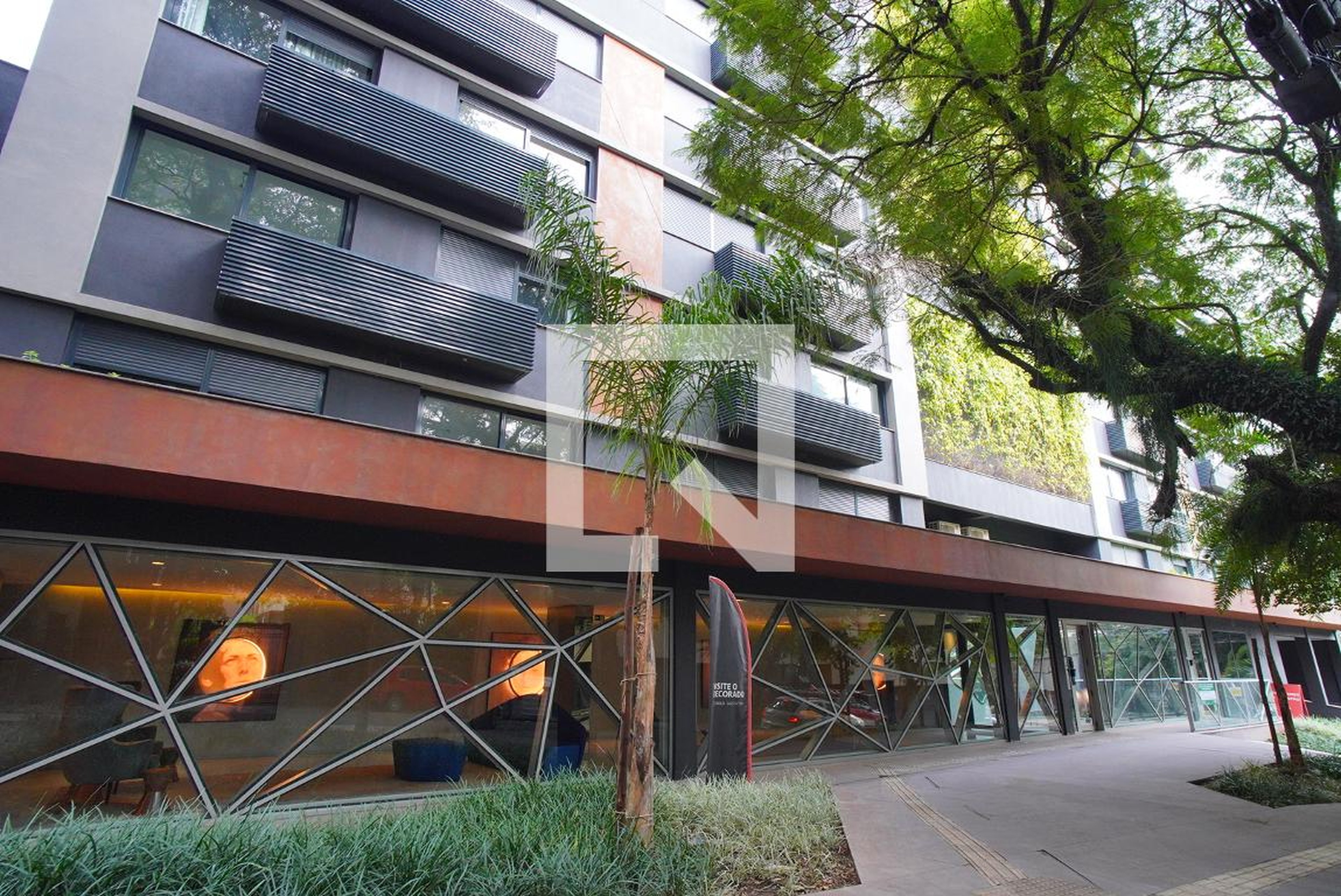 Fachada do Prédio Condomínio Lucas BY Yoo