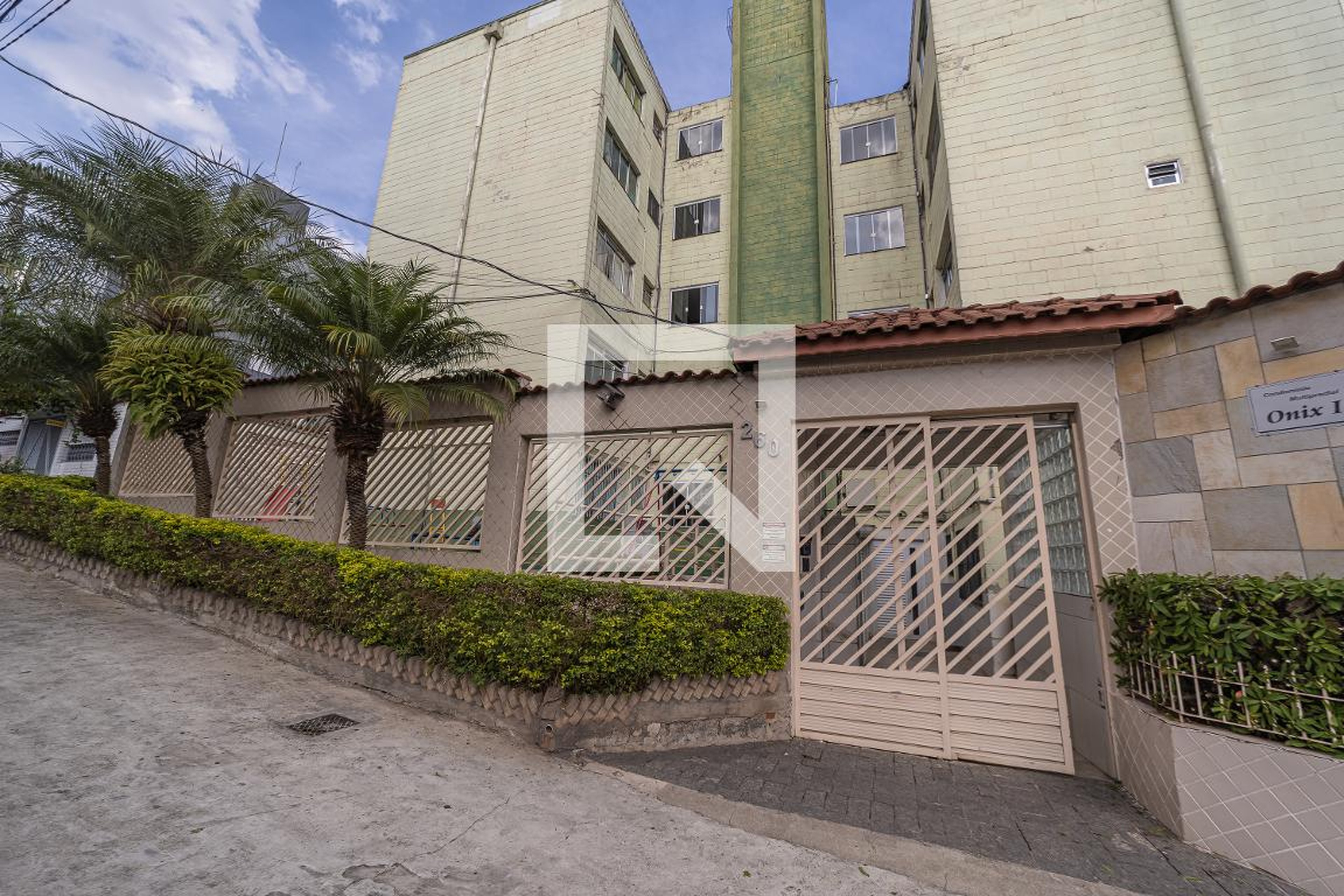 Fachada Condomínio Ônix I