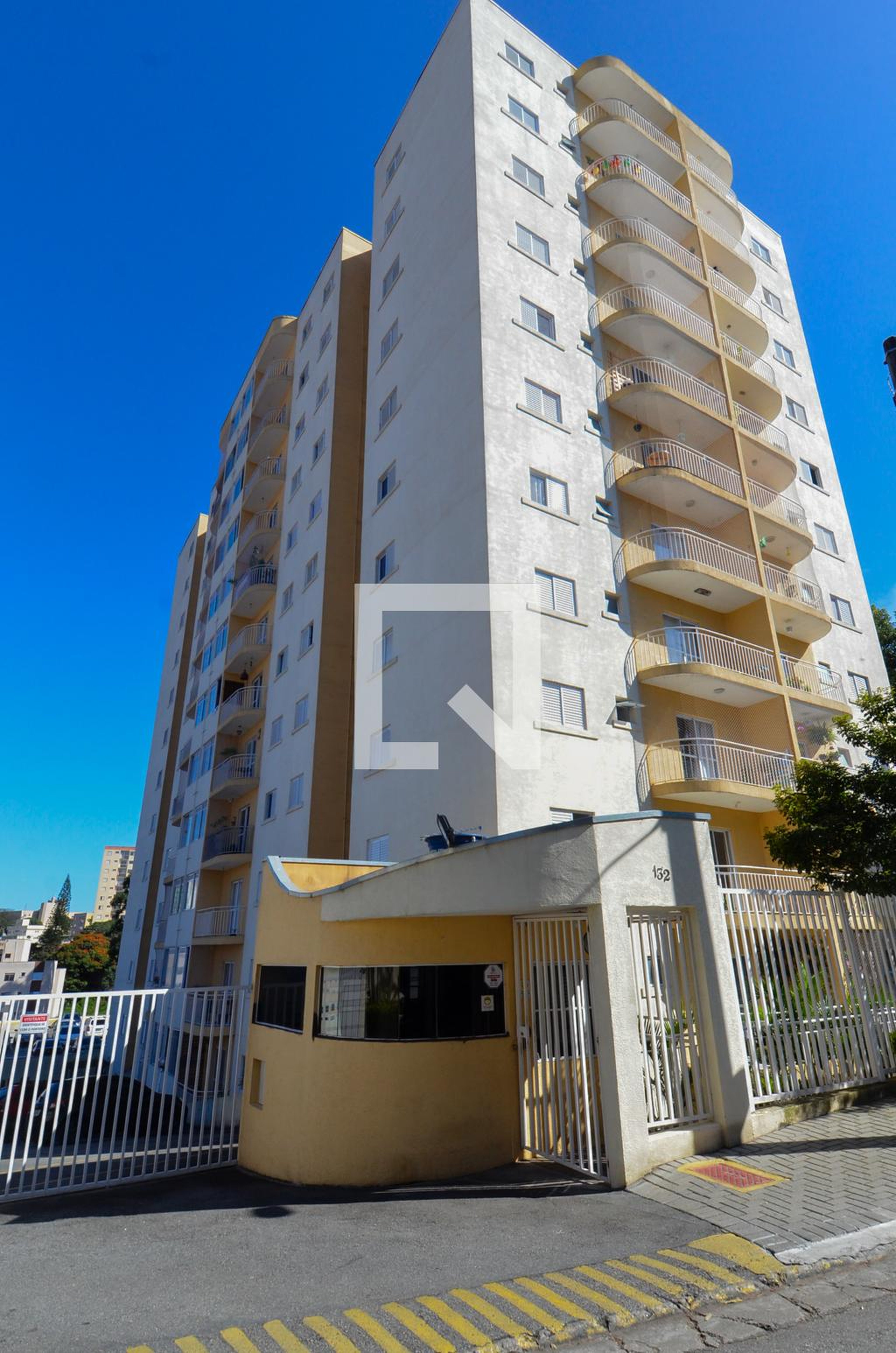 Fachada do Prédio Condomínio Flor de Liz