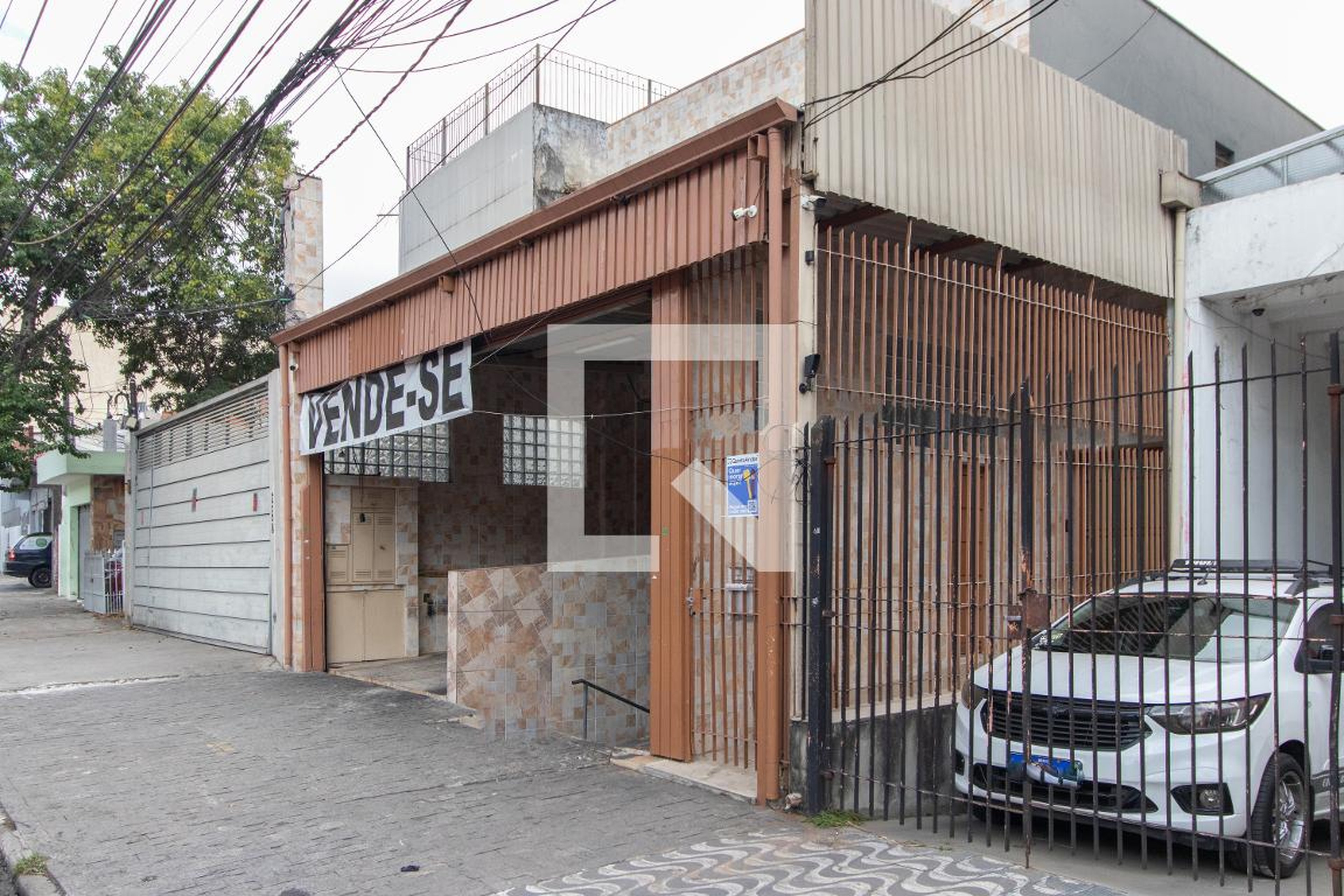 Fachada Condomínio em Avenida das Cerejeiras, 2006