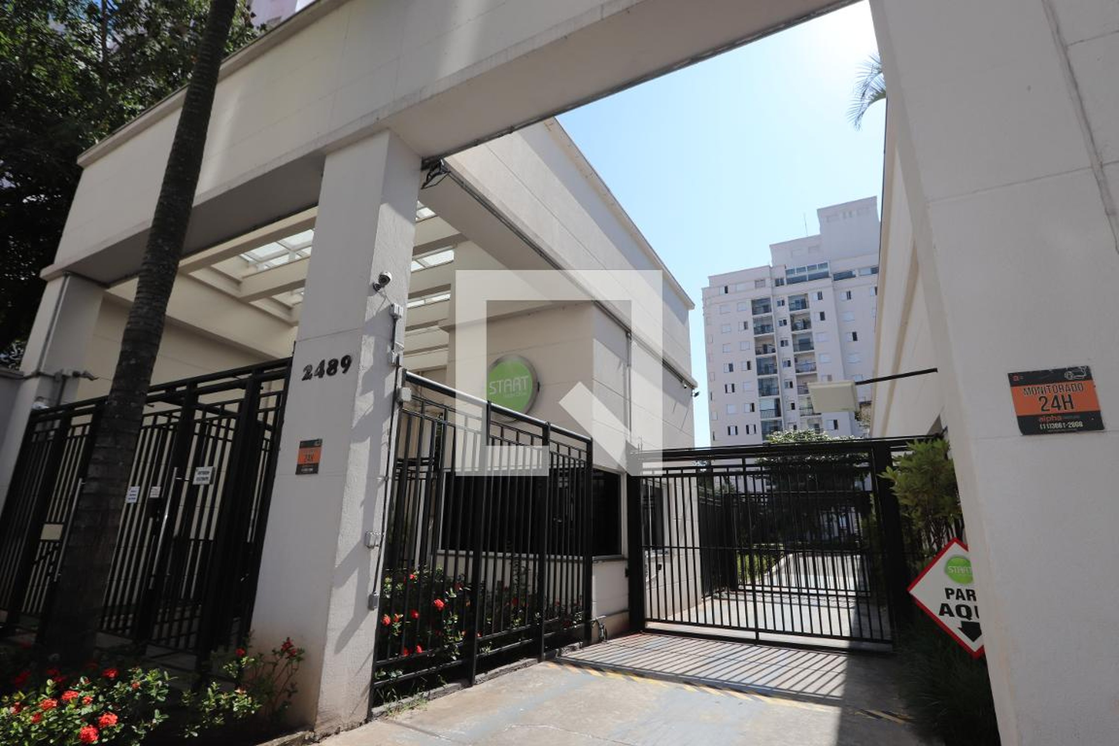 Fachada do Prédio Condomínio Start Jardim Clube