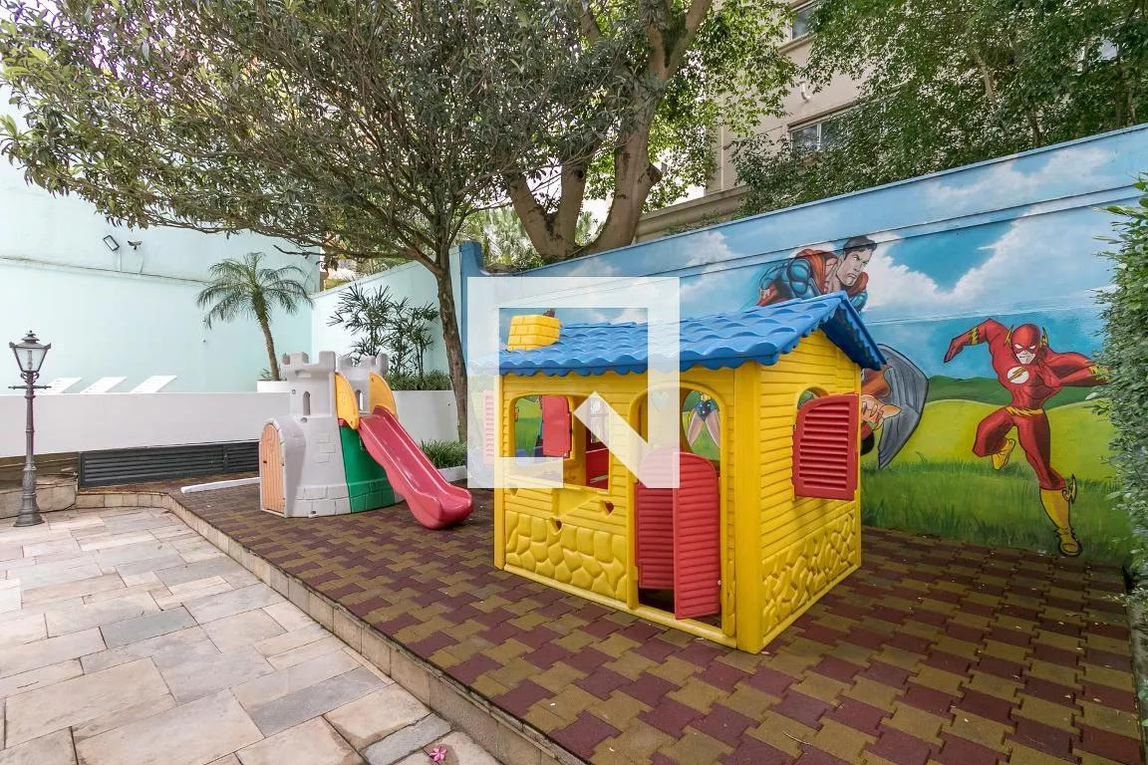 Playground - Mansao Tino Rossi