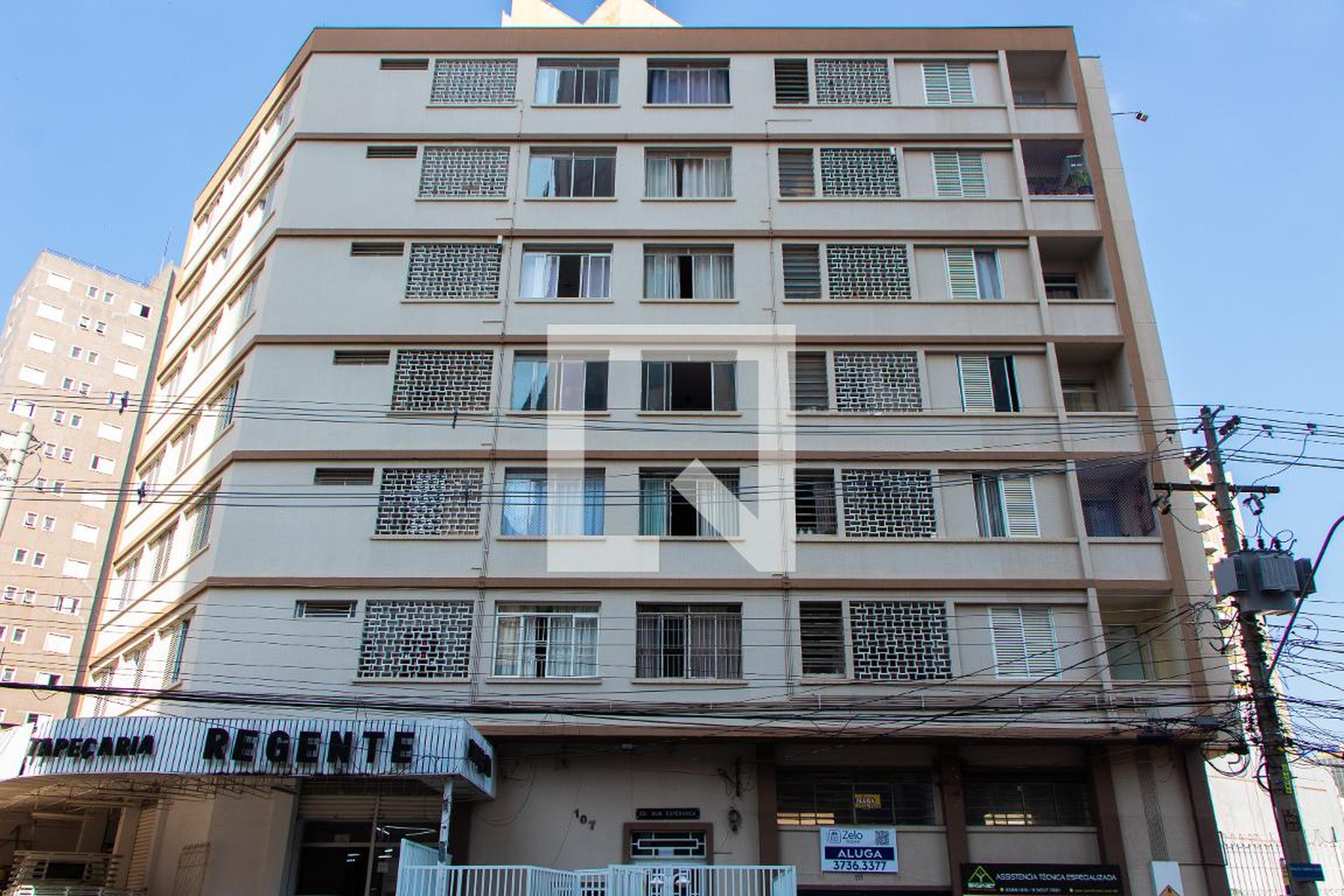 FACHADA Condomínio em Rua Doutor Delfino Cintra, 58