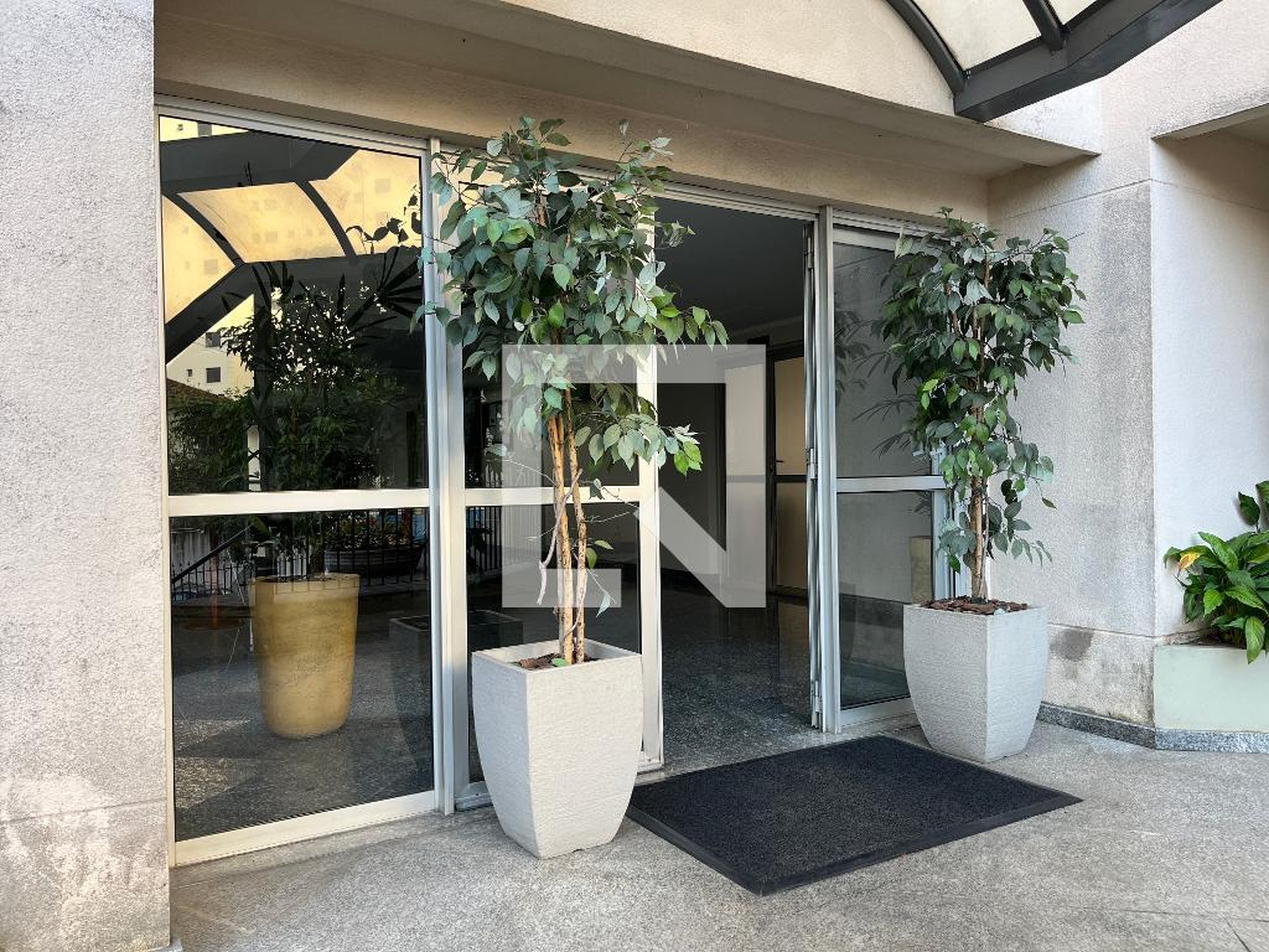 Entrada - Edifício Renata