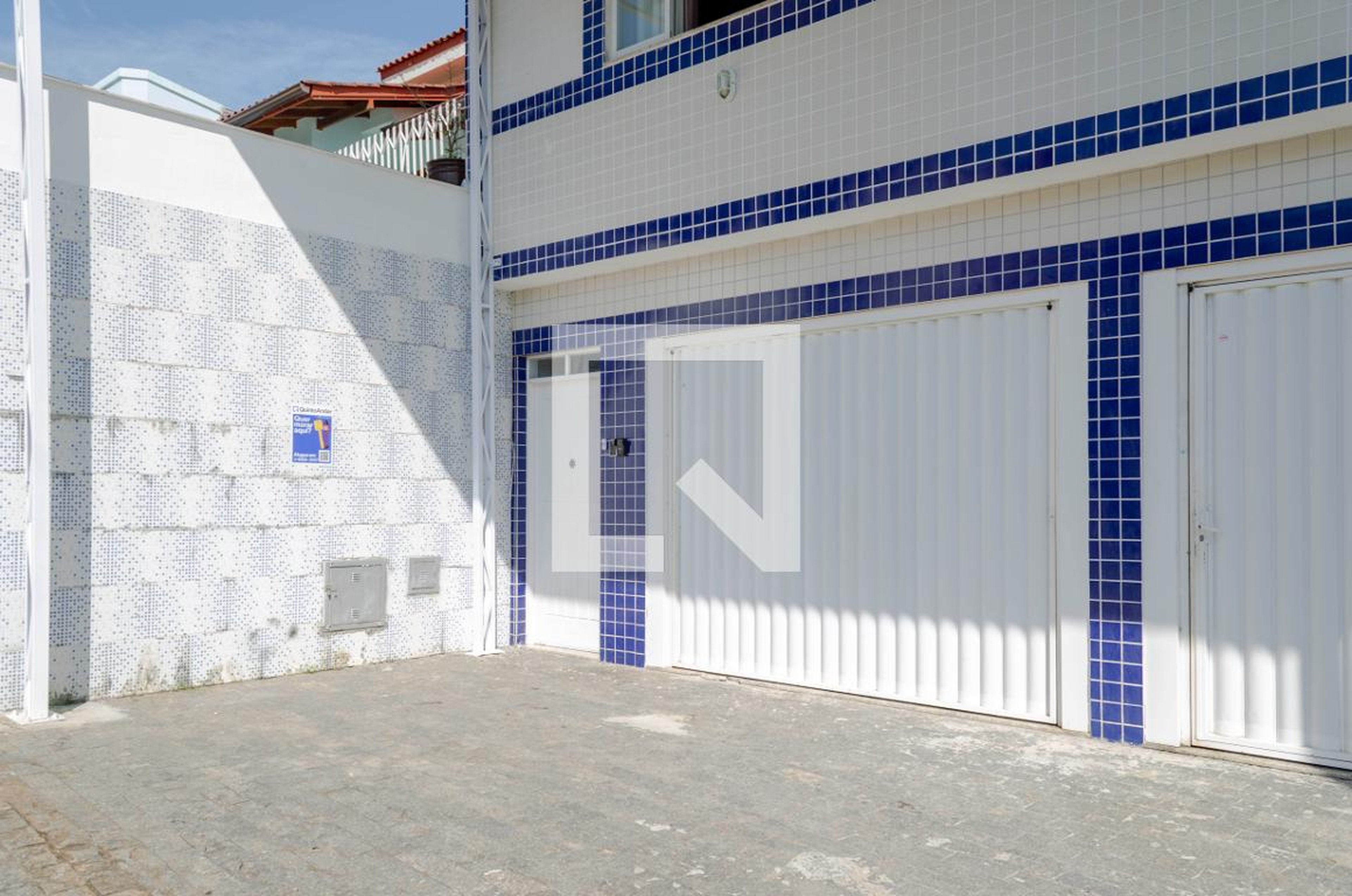 Fachada Condomínio em Rua Almirante Carlos da Silveira Carneiro, 550