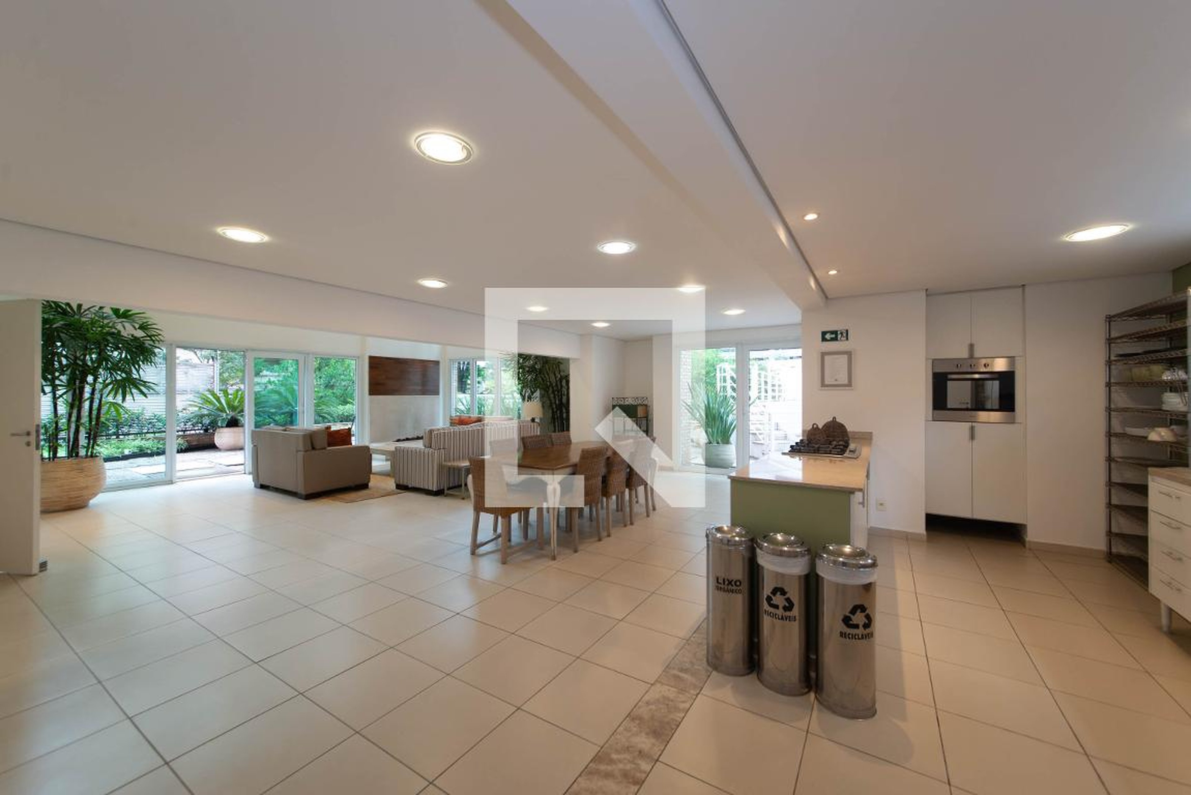 Área comum - Cia dos Amigos