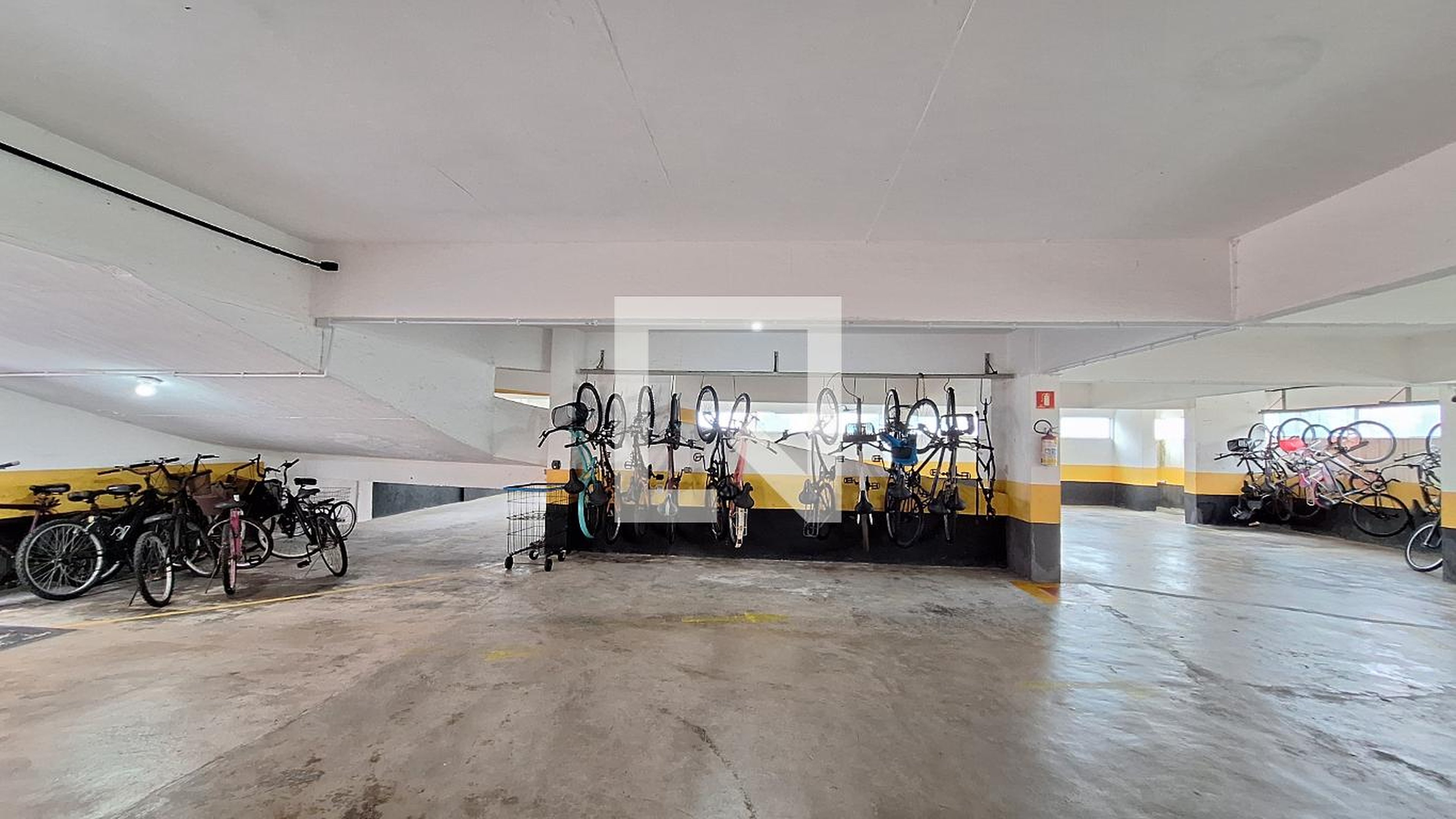 Bicicletario - Mauricio Vedovatti