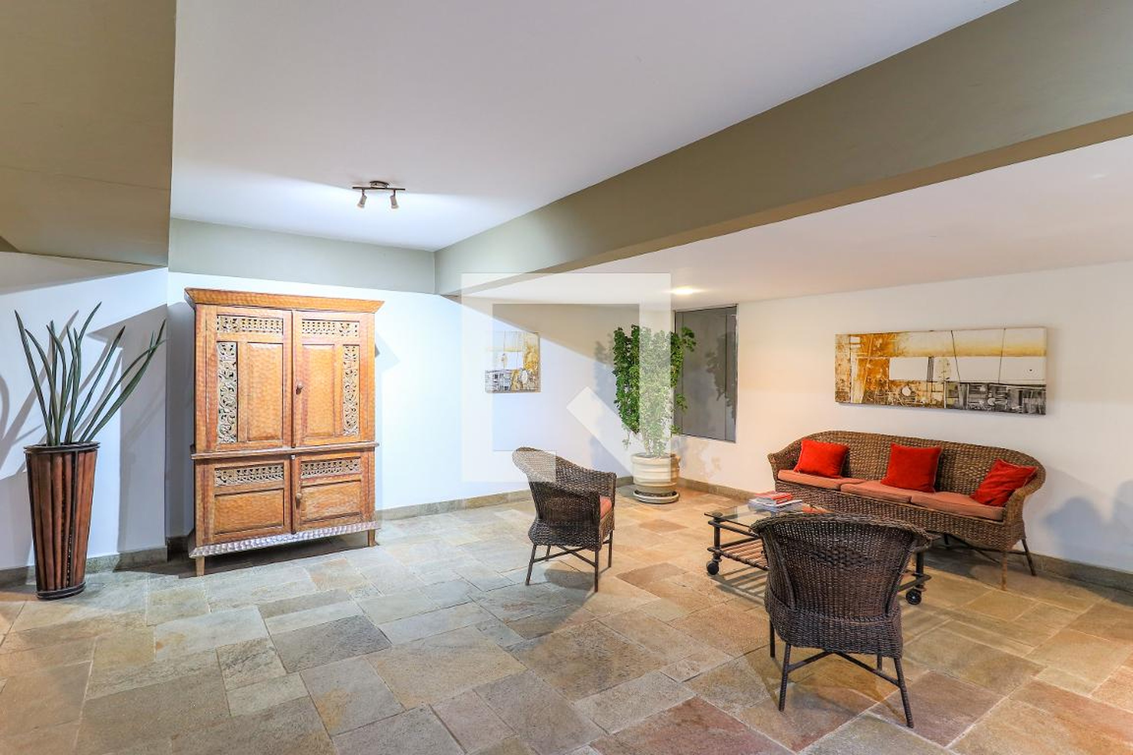 Hall social - Edifício Granja Julieta