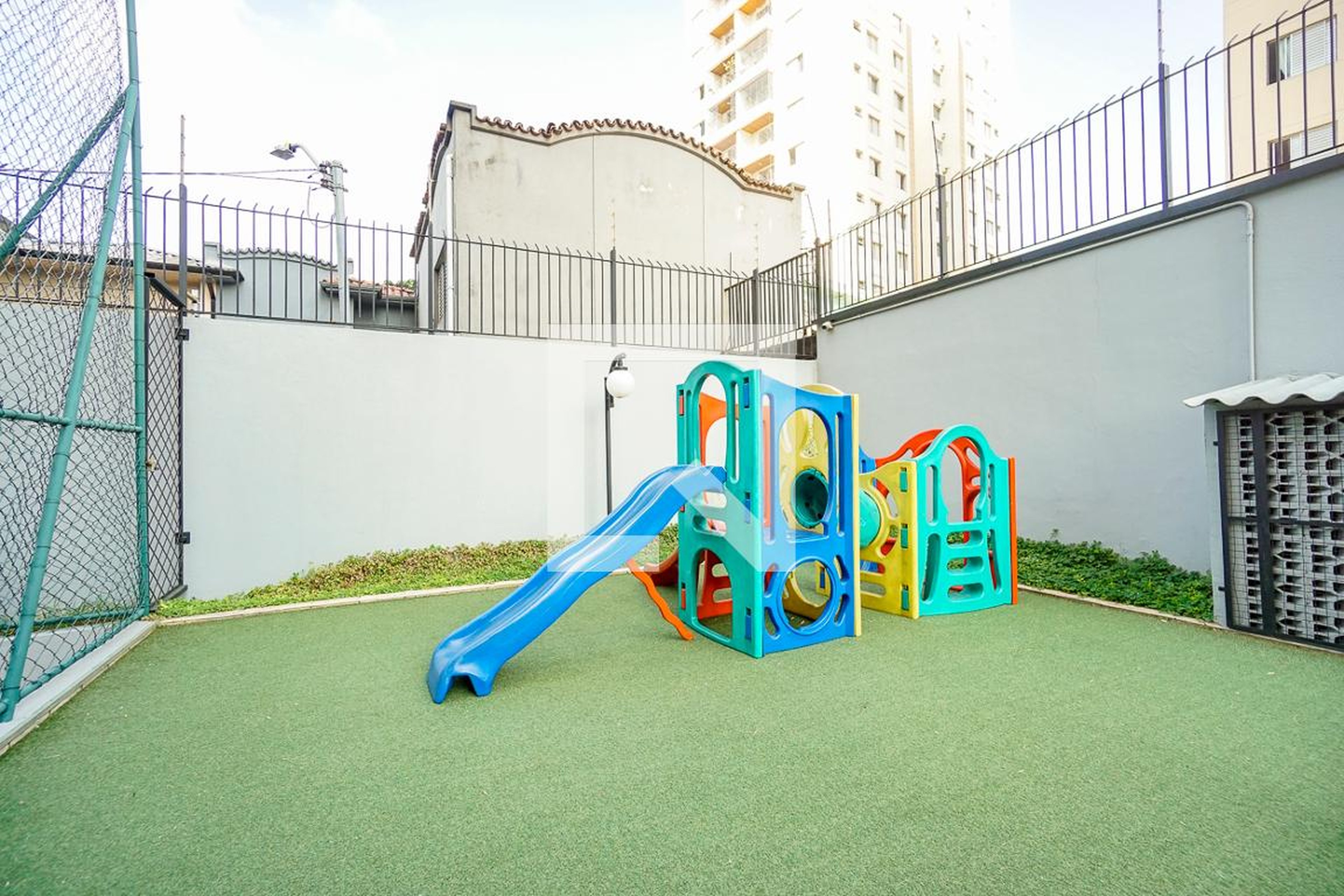 Playground - Solar D'Orleans