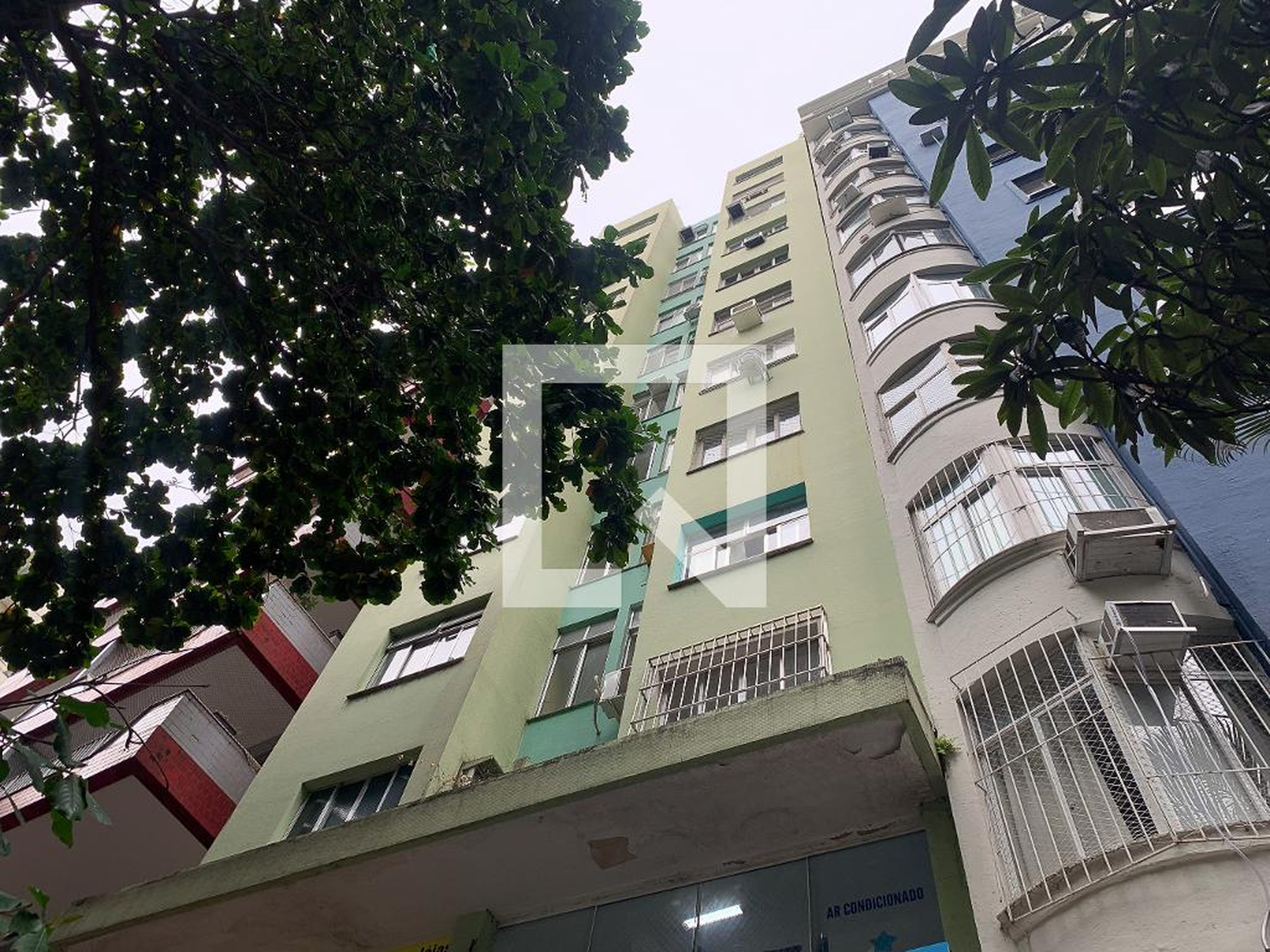 Fachada do Prédio Condomínio Maria Pia