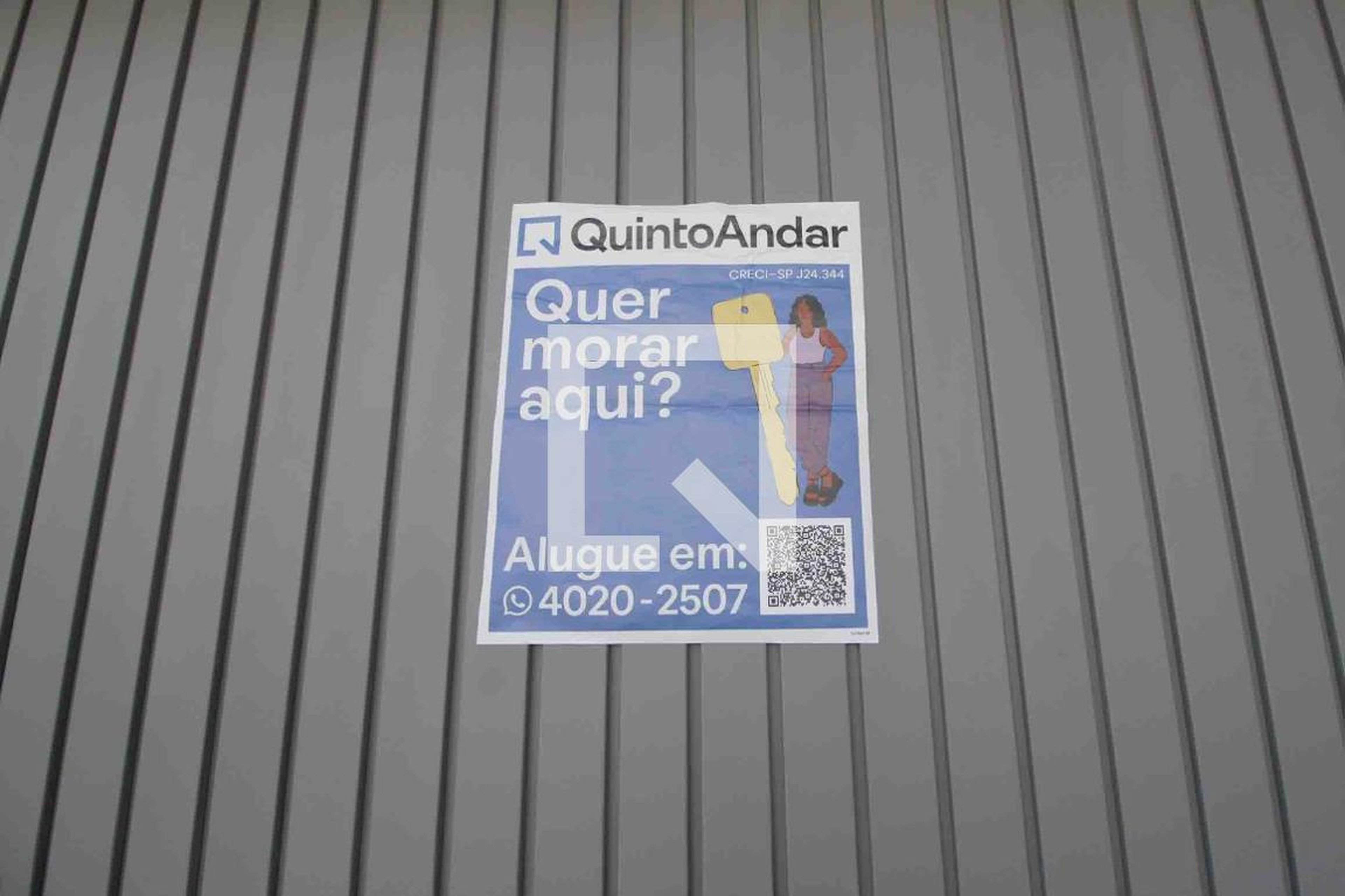 Fachada Condomínio em Rua Carolina Borghi, 378