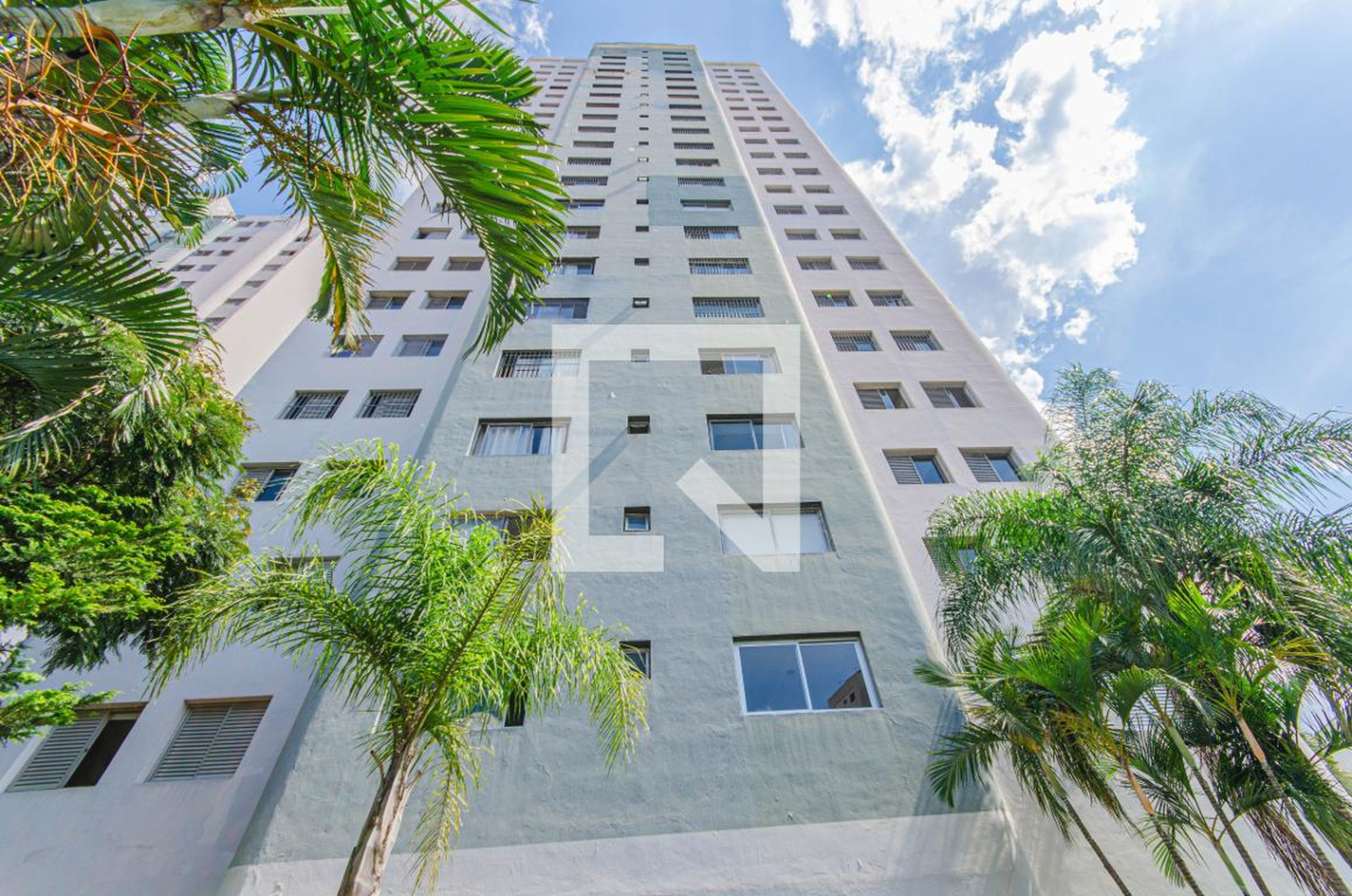 Fachada do Prédio Condomínio Conjunto Tours de France