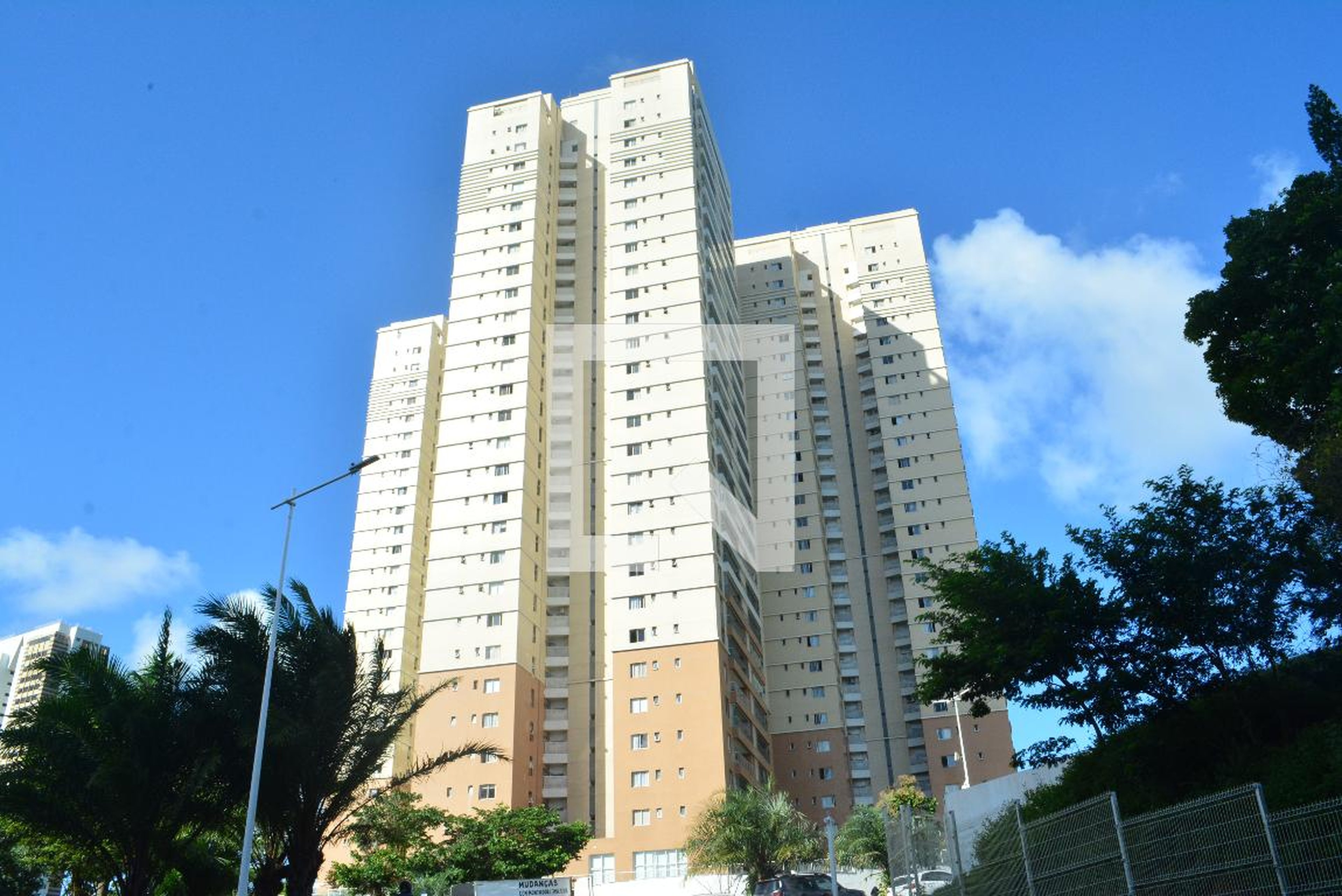 Fachada do condomínio Condomínio Greenville Platno