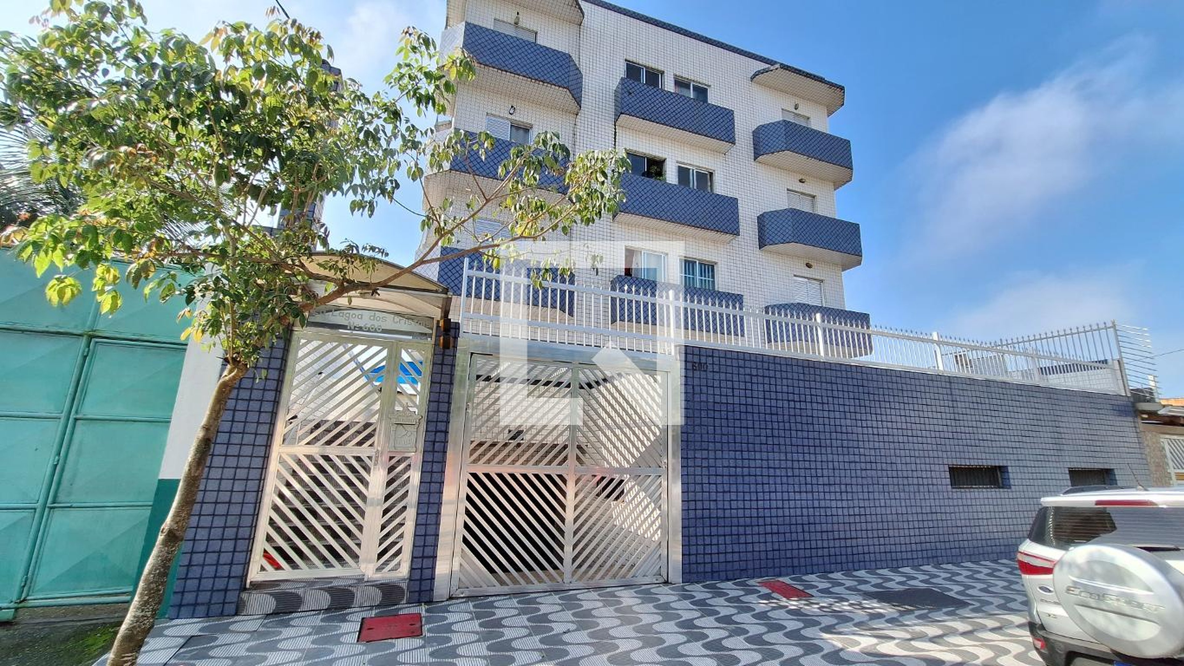 Fachada Condomínio Lagoa dos Cristais