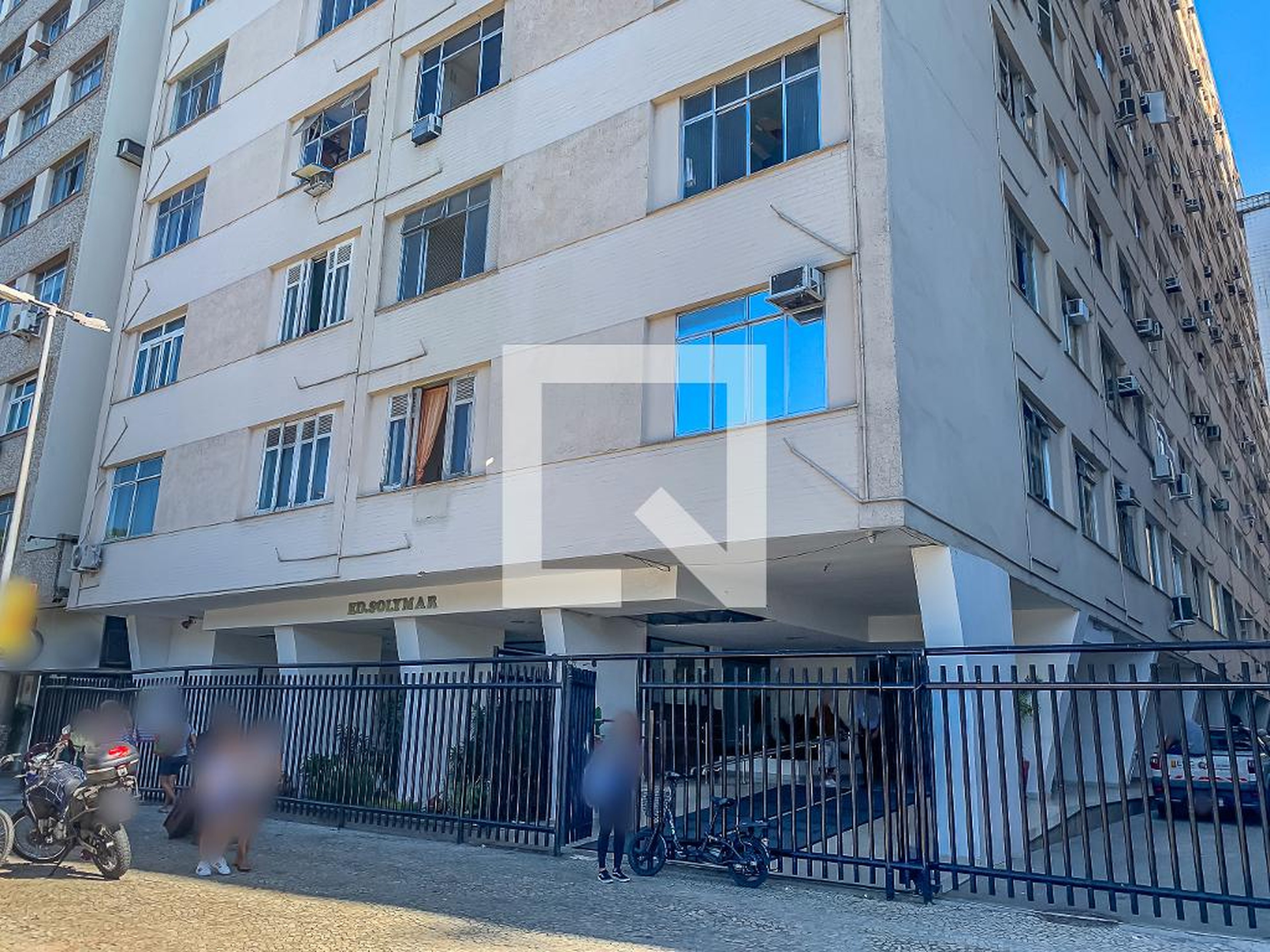 Fachada do Prédio Edifício Solymar