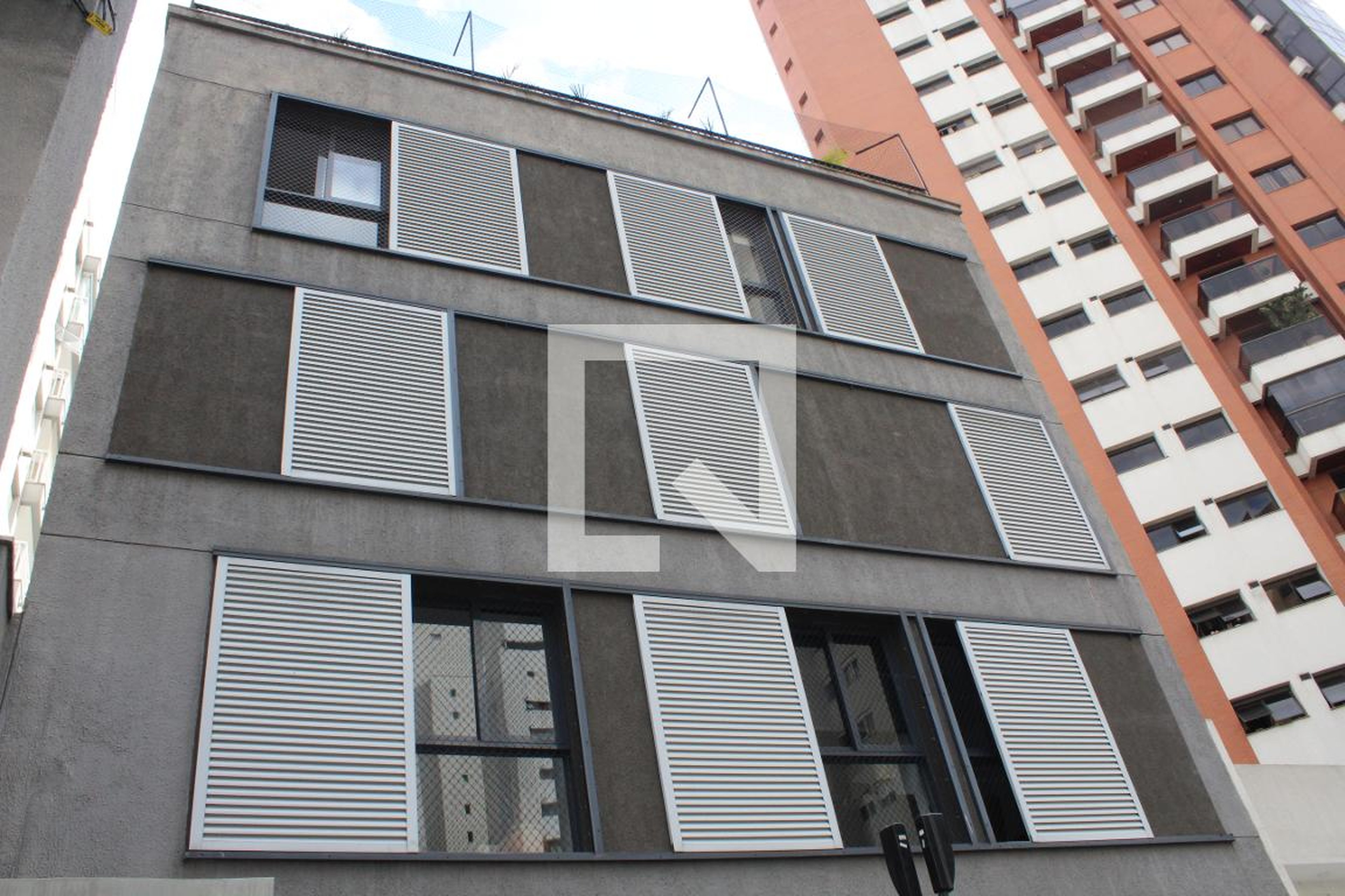 Fachada do Prédio Edifício Cadima