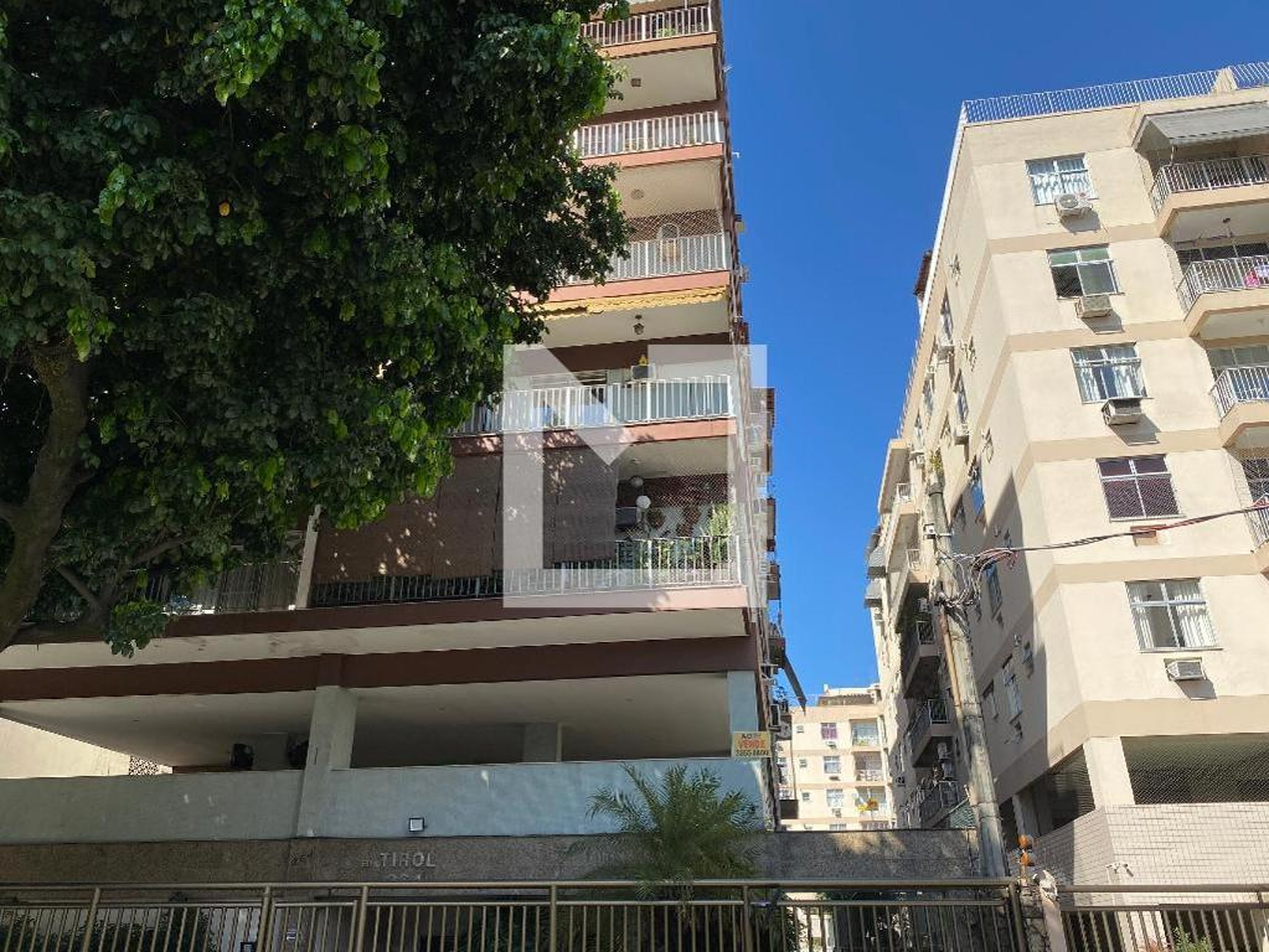 Fachada do Prédio Edifício Tirol