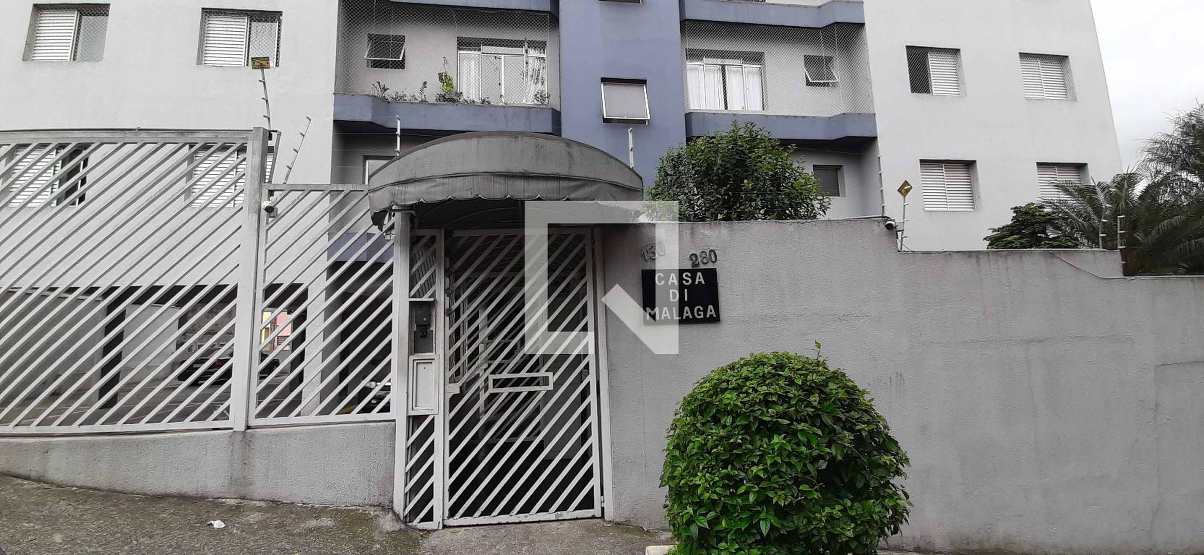 Fachada do Prédio Condomínio Casa di Malaga