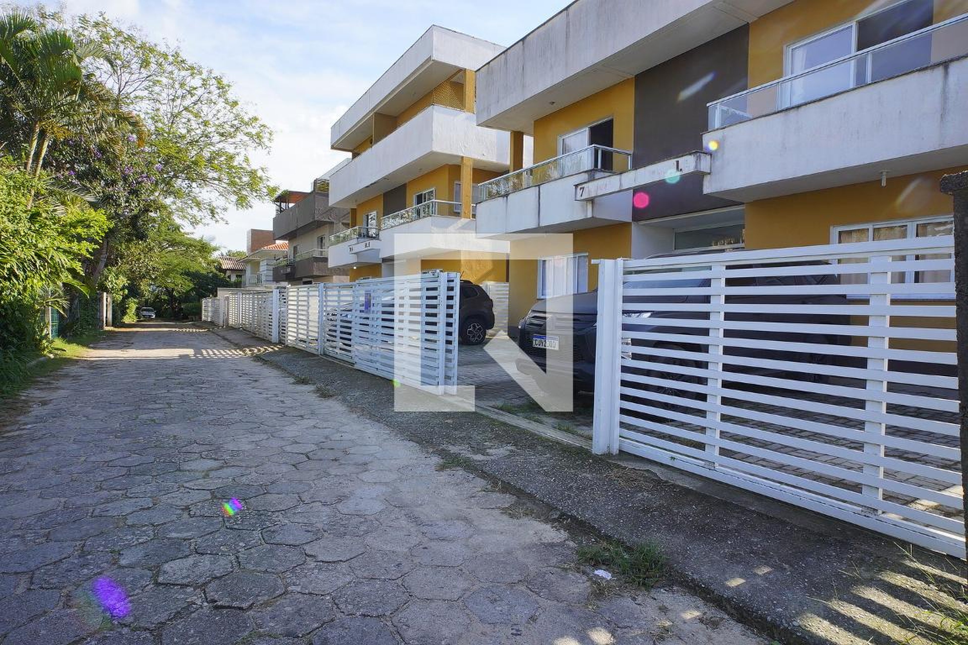 Fachada Condomínio em Servidão Jaborandi, 744