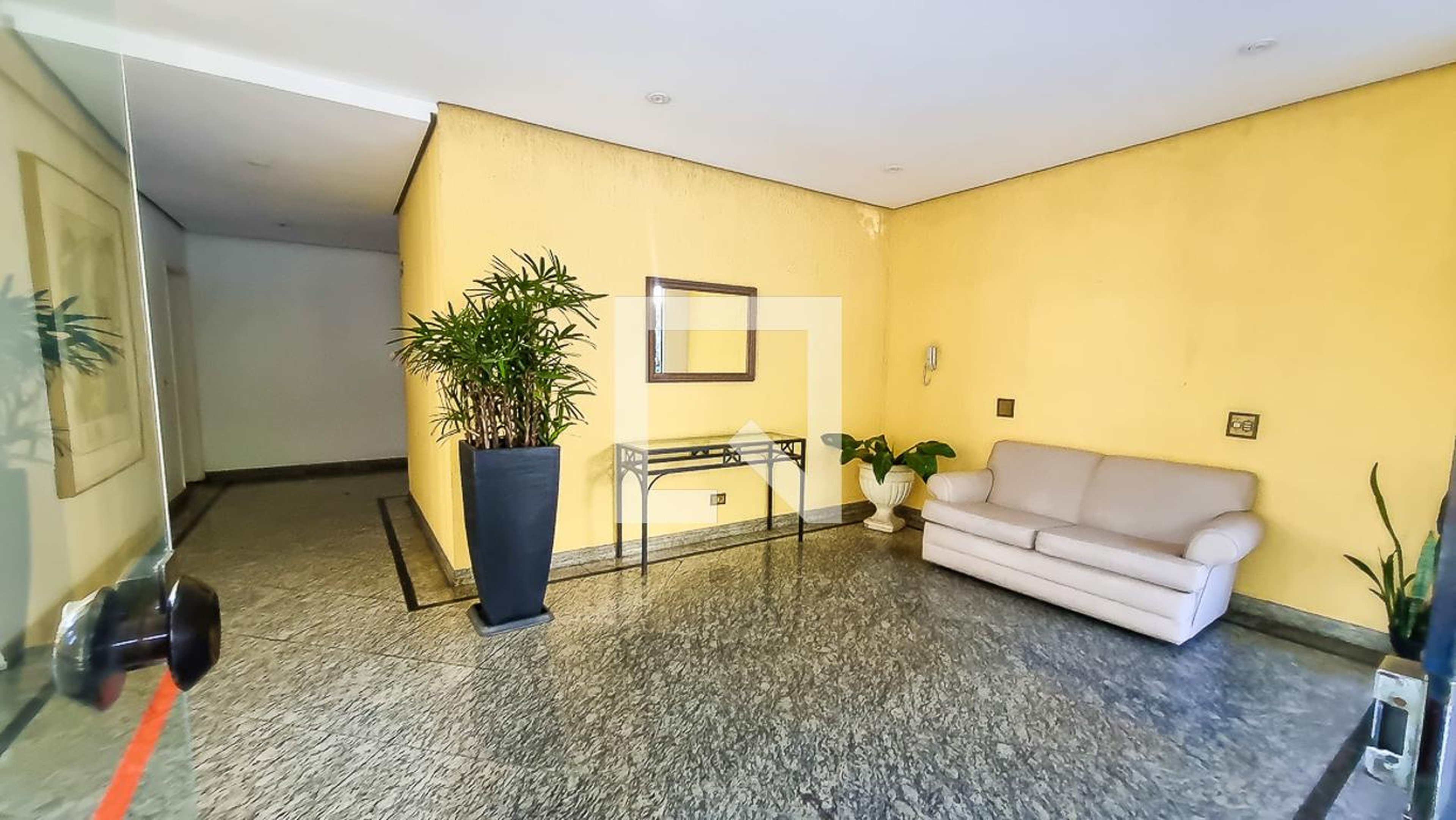 Hall - Edifício Saint Pierre