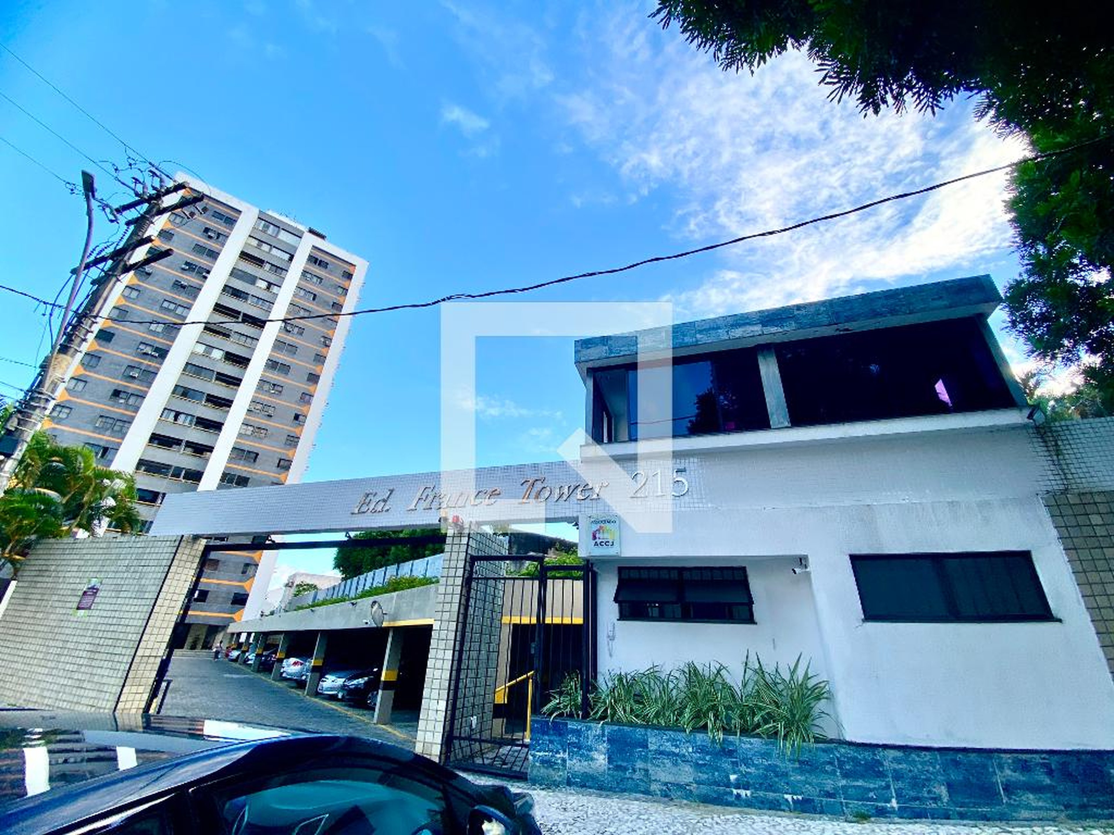 Fachada Condomínio luis camões