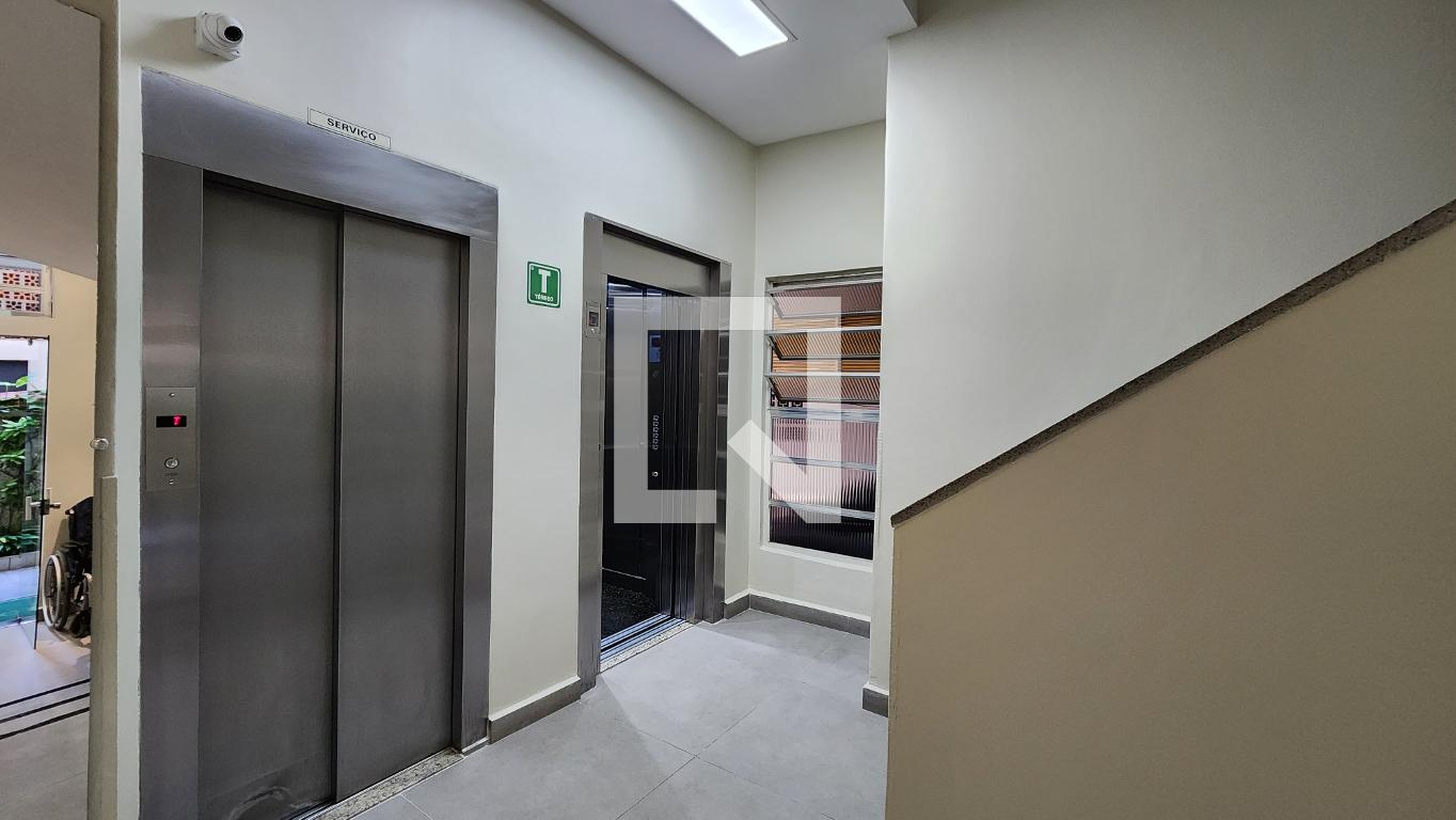 Hall de entrada - Silvia Cid