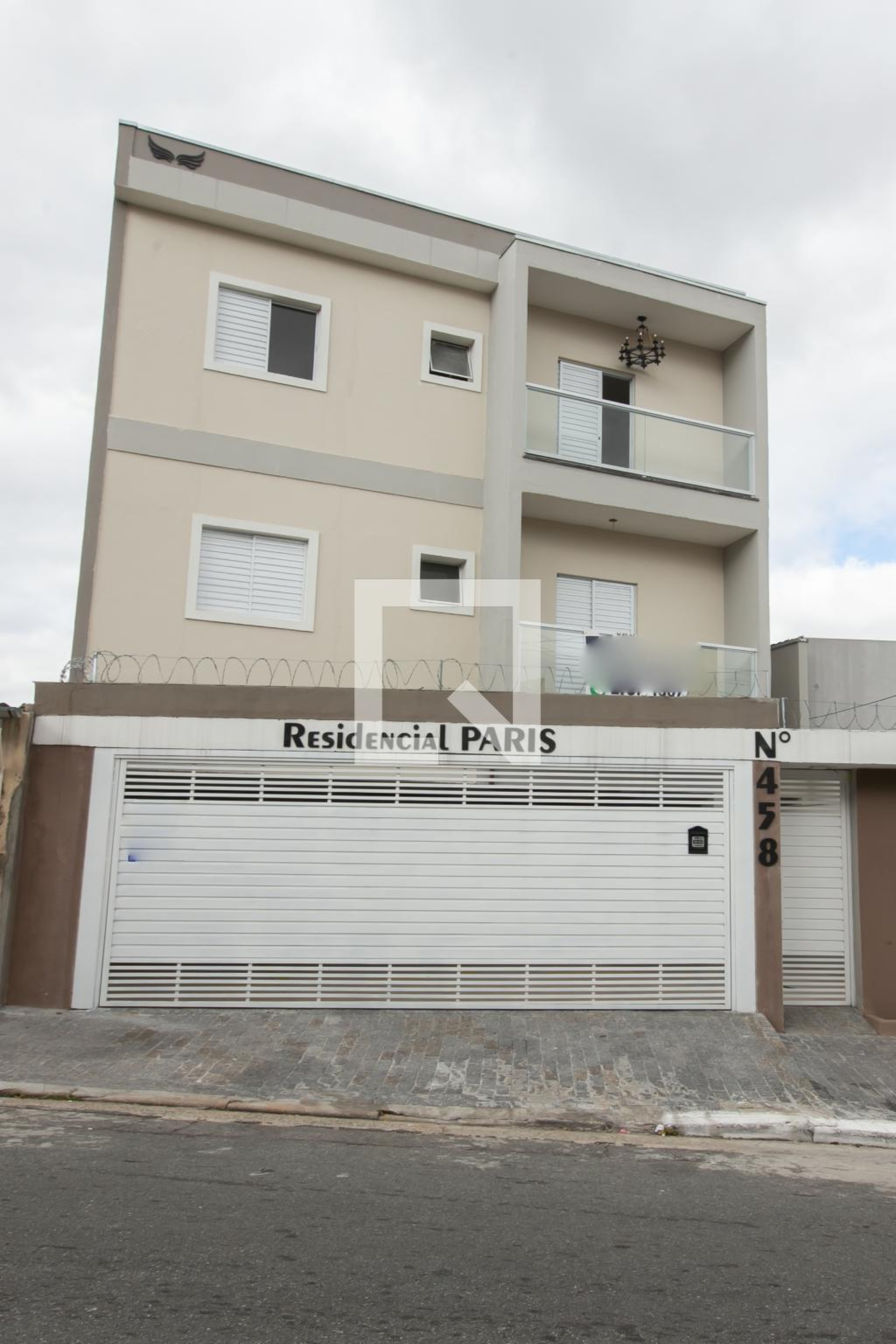 Fachada do Condomínio Residencial Paris