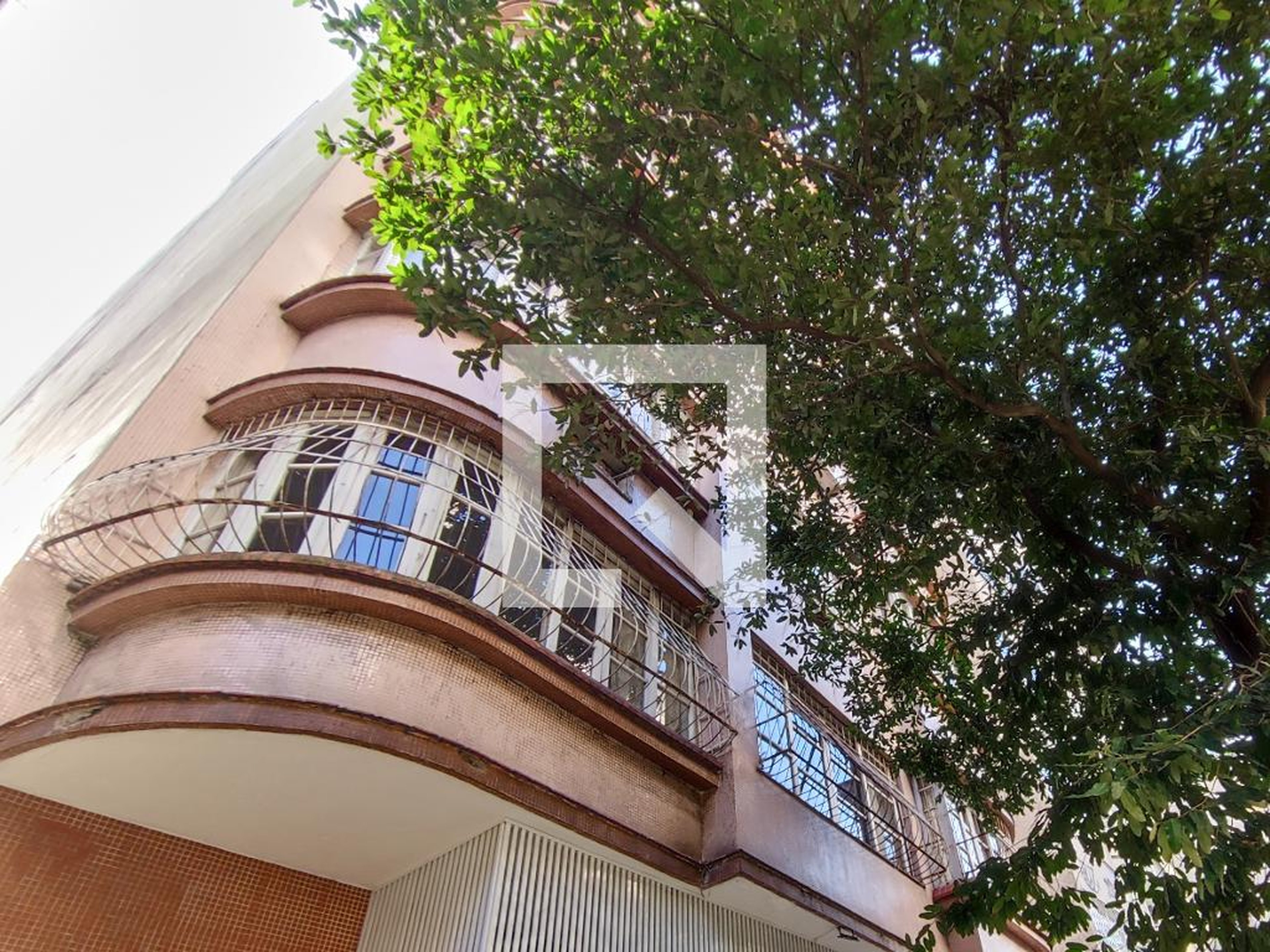 Fachada Edifício Java