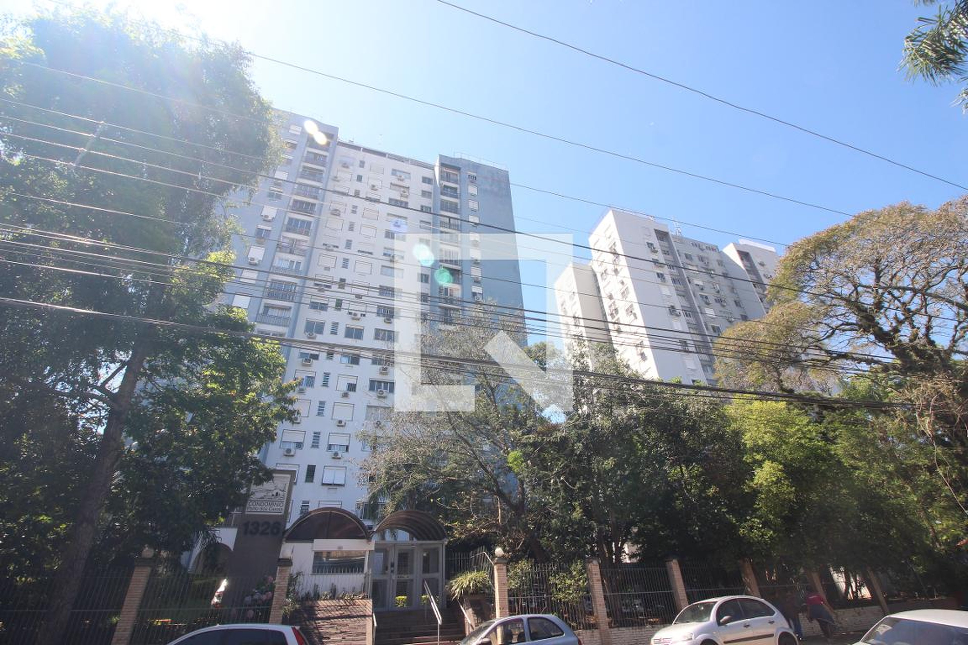 Fachada do condomínio Edifício Porto Alegre