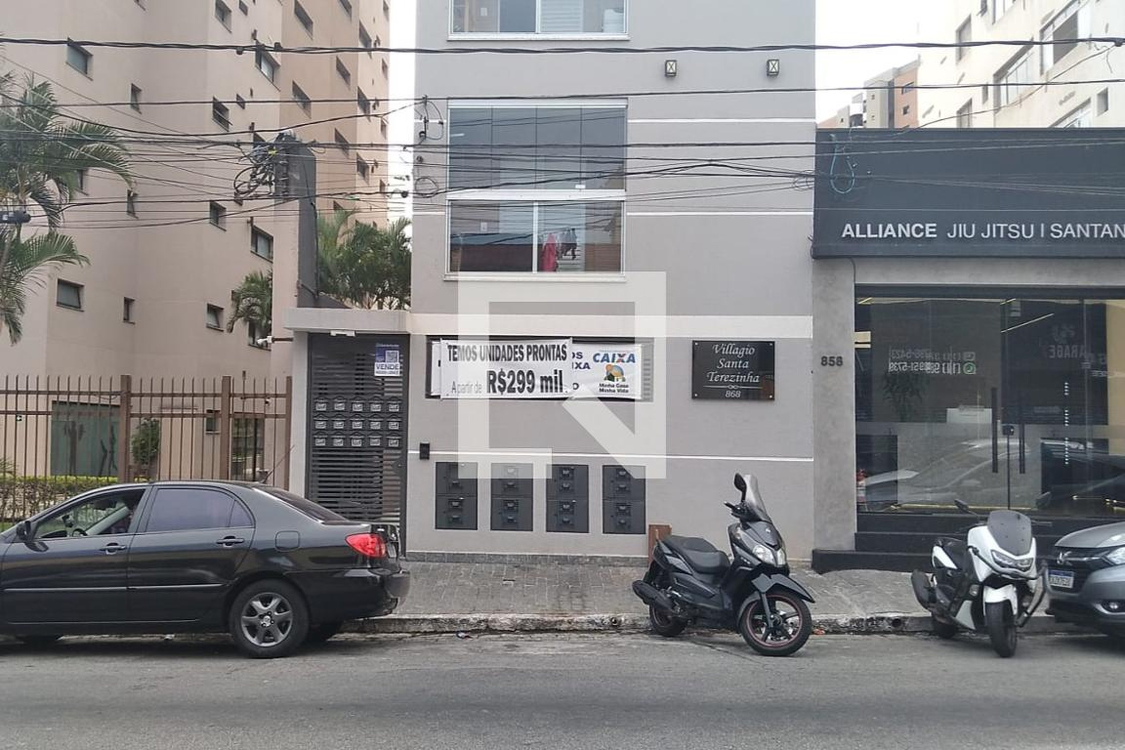 Fachada Condomínio em Rua Conselheiro Moreira de Barros, 868