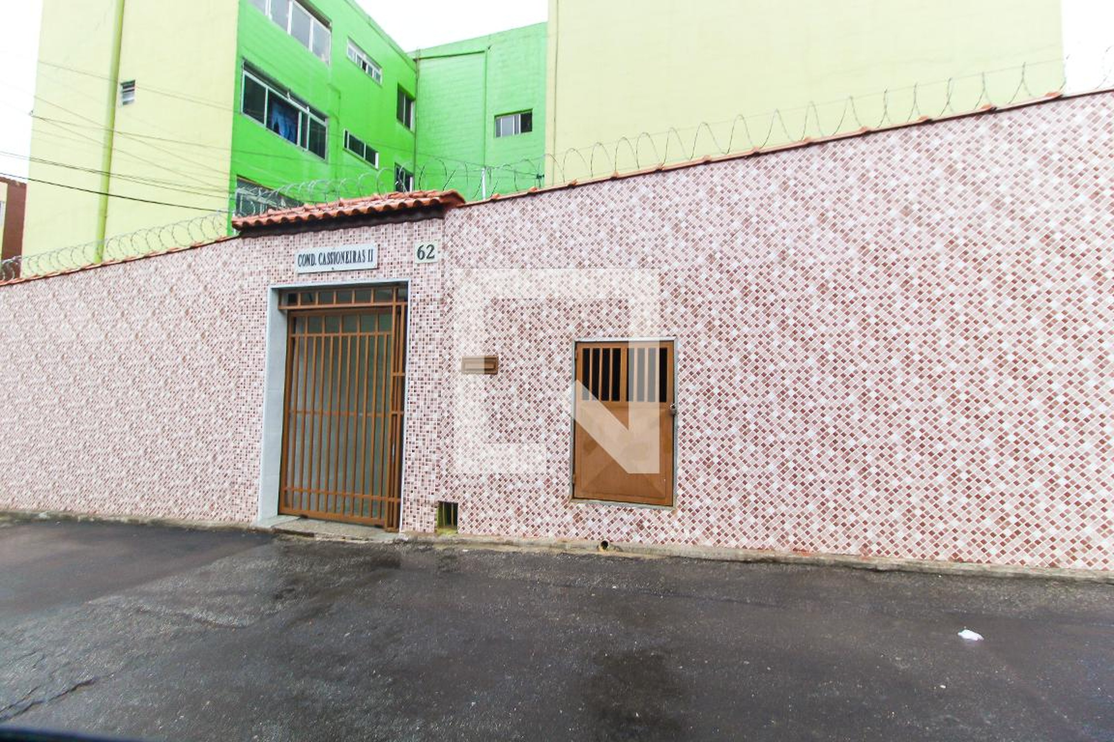 Fachada Condomínio em Rua José Melani, 62