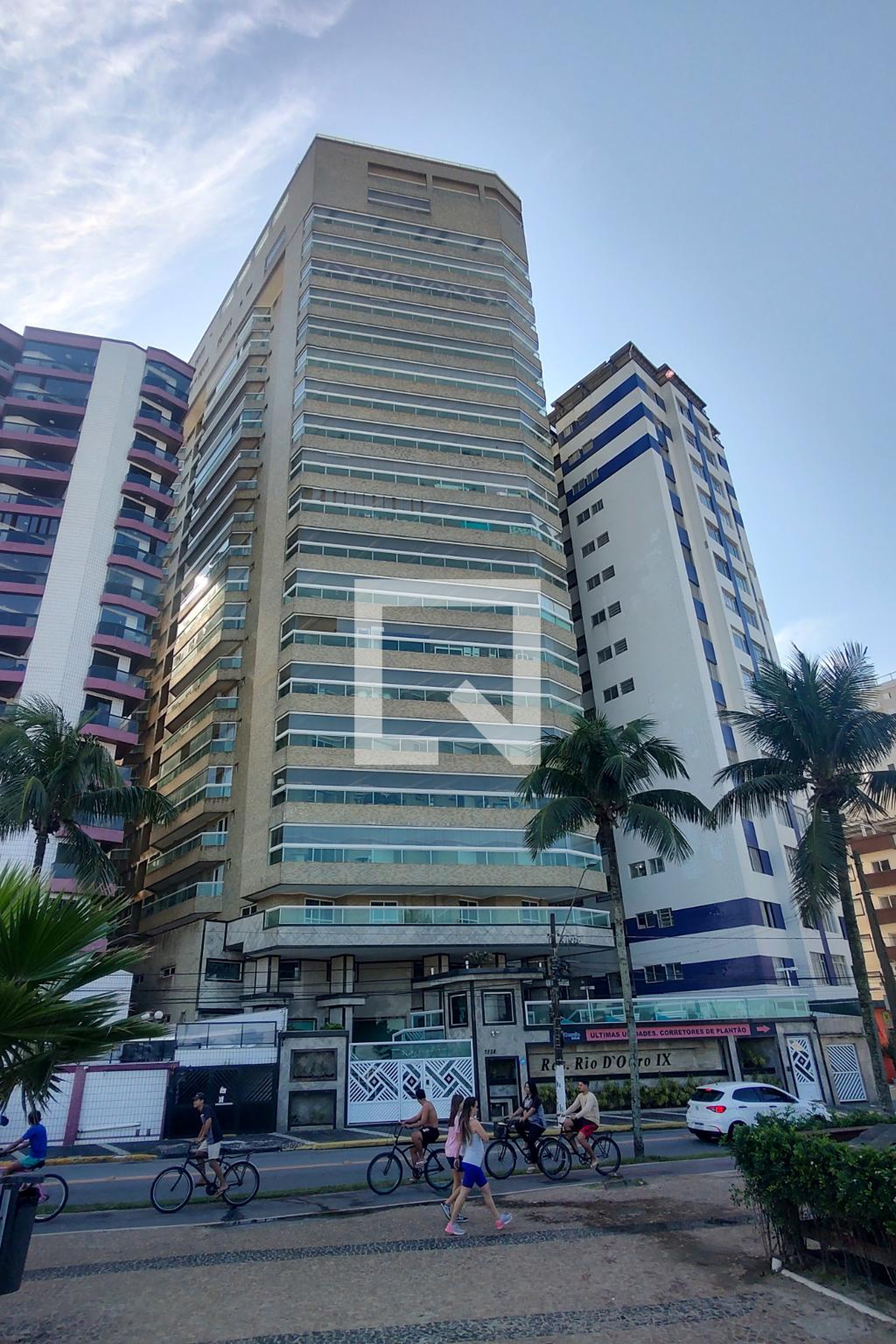 Fachada do Prédio Condomínio Rio D Ouro IX