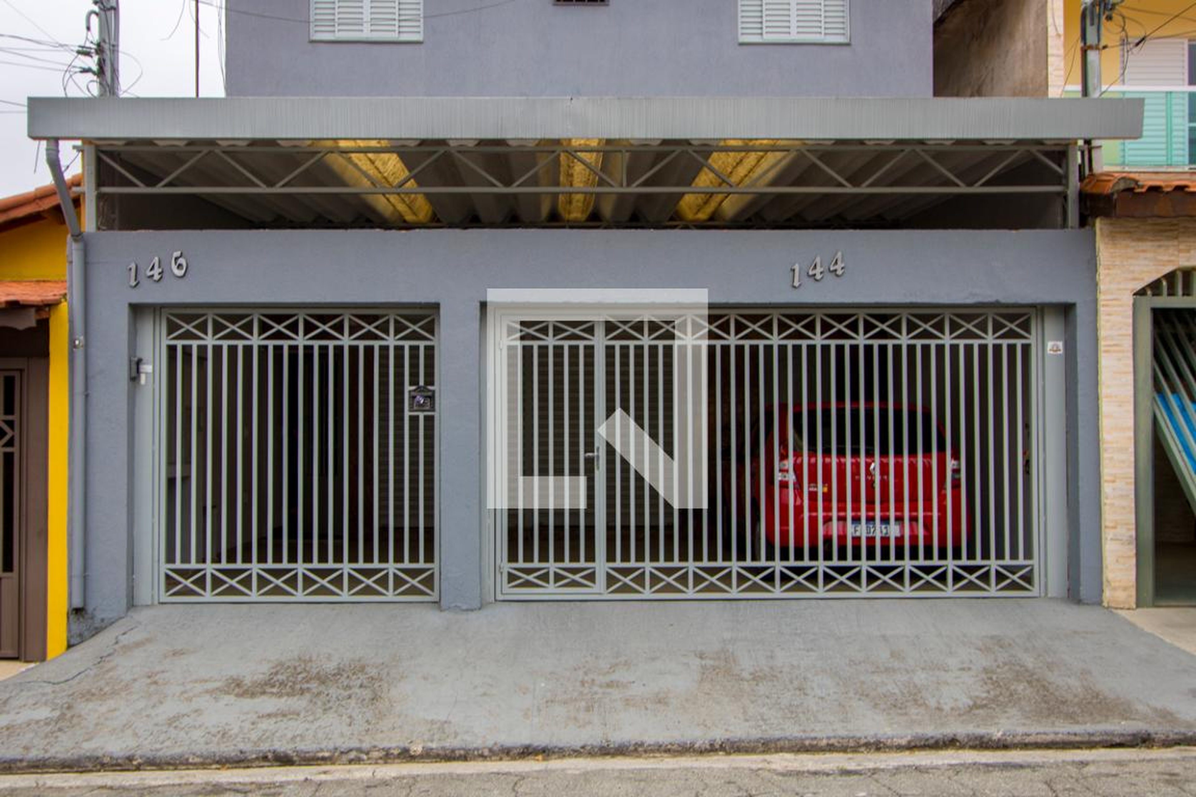 Fachada Condomínio em Rua Bezerra de Menezes, 146