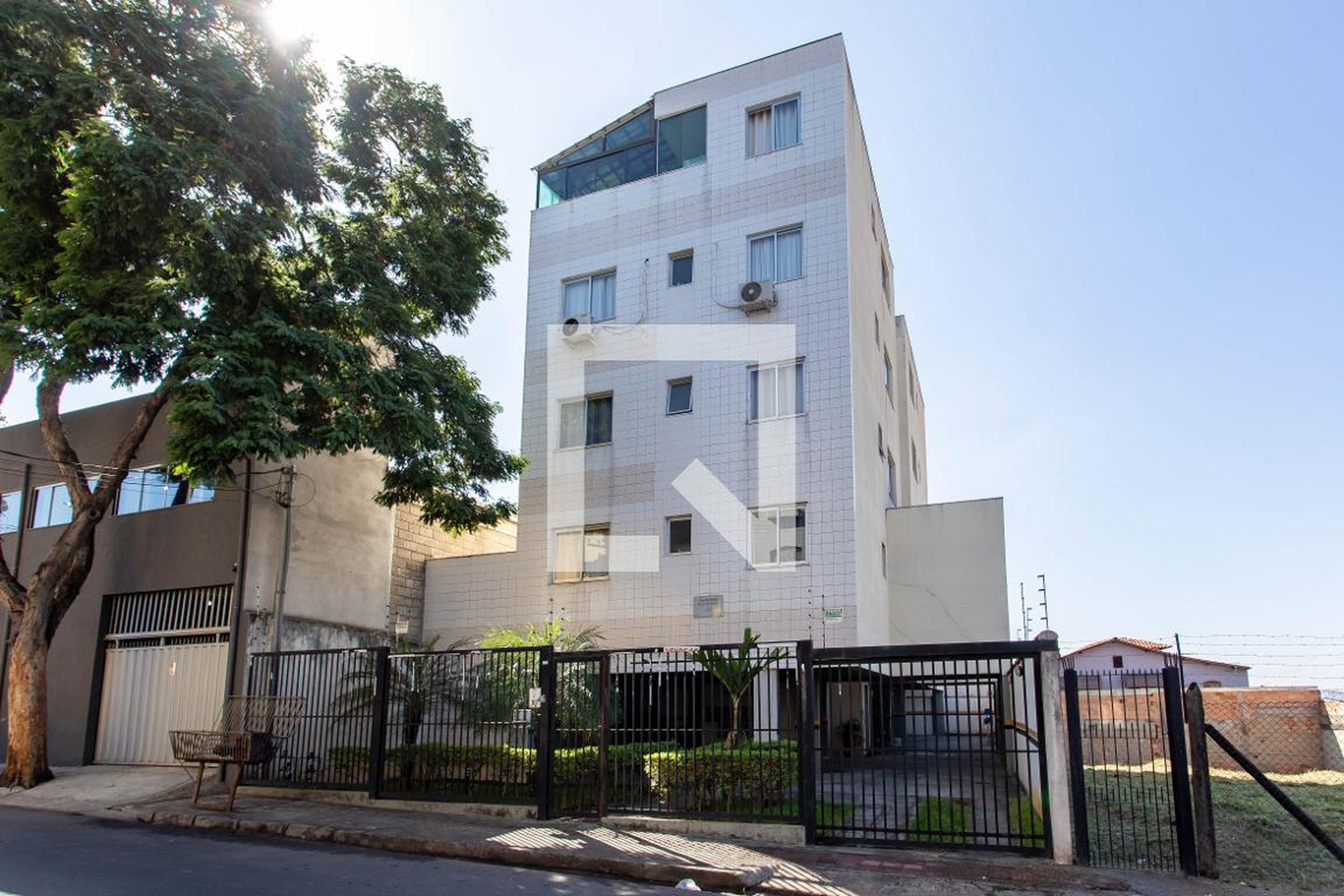 Fachada Condomínio em Rua México, 58