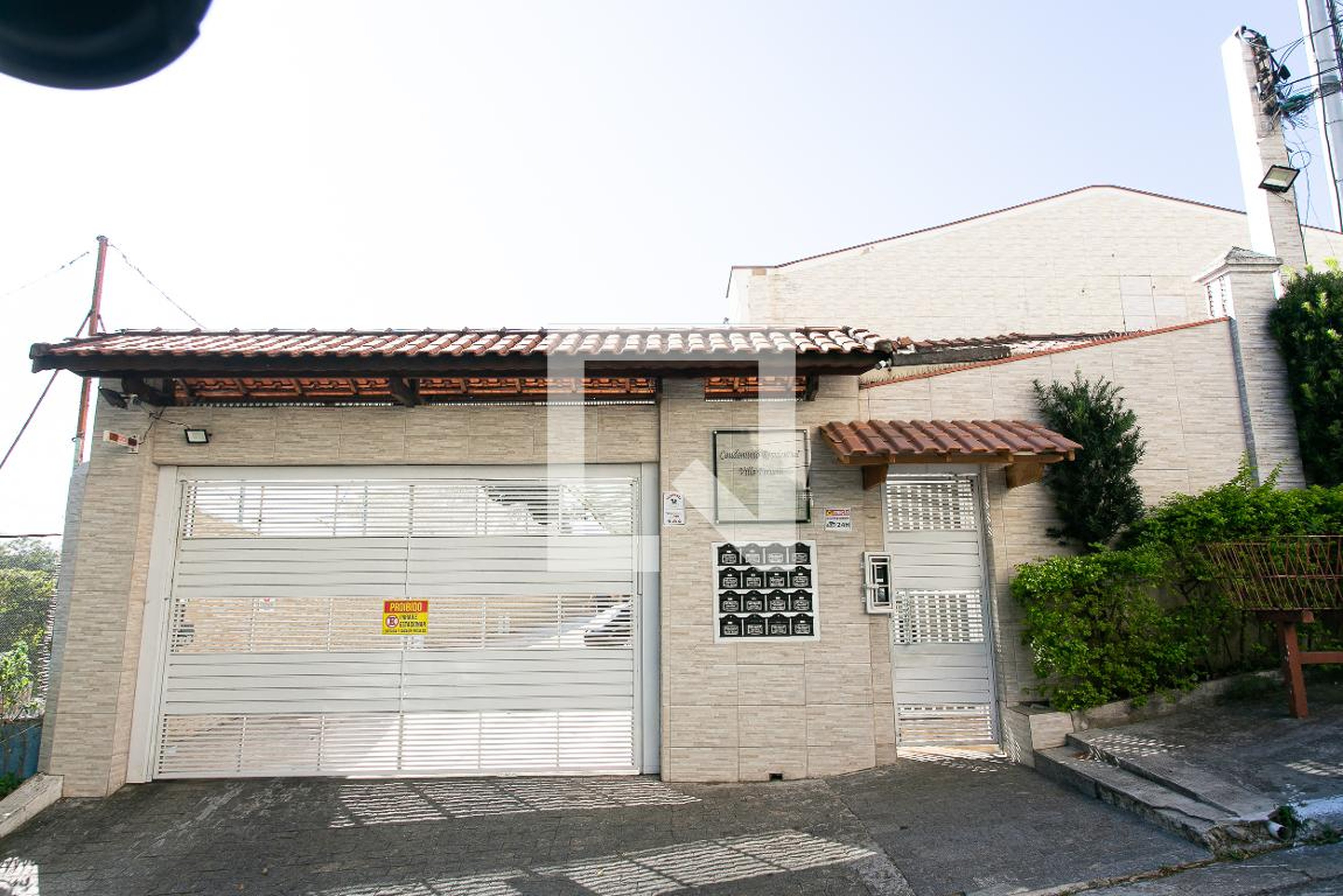 Fachada Residencial Villa Feriane