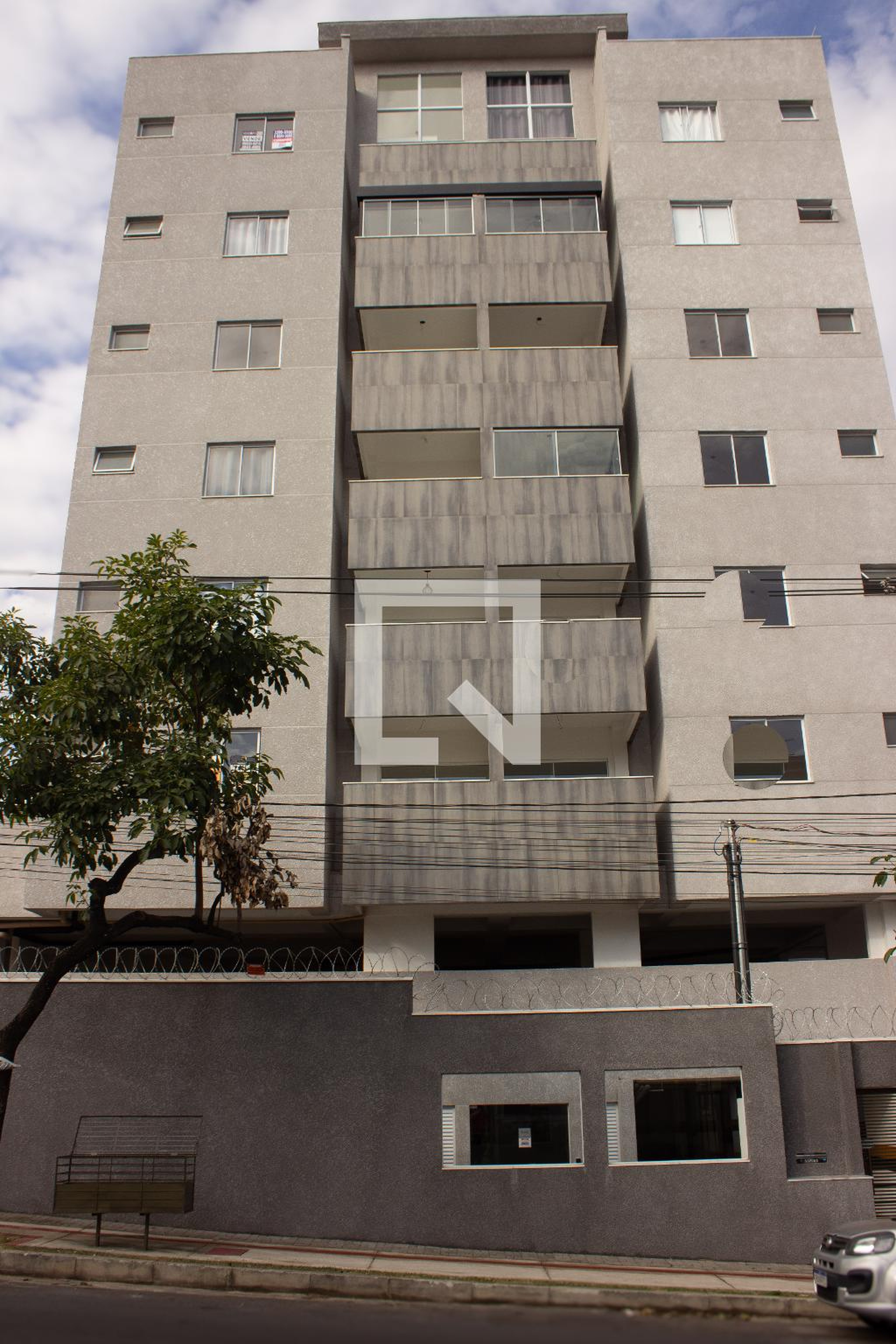 Fachada Condomínio em Alameda das Perdizes, 221