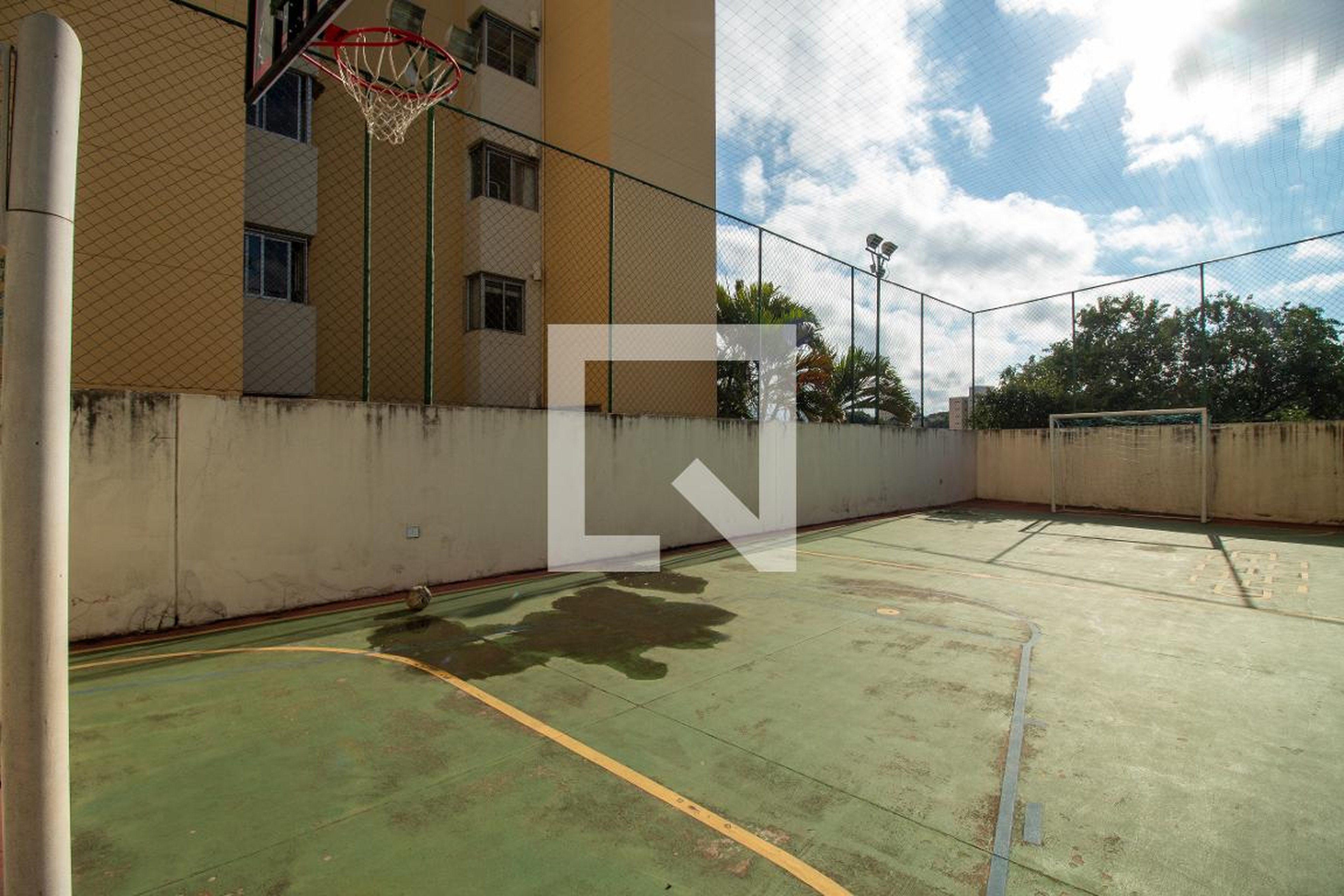 Quadra Esportiva - Azaleia