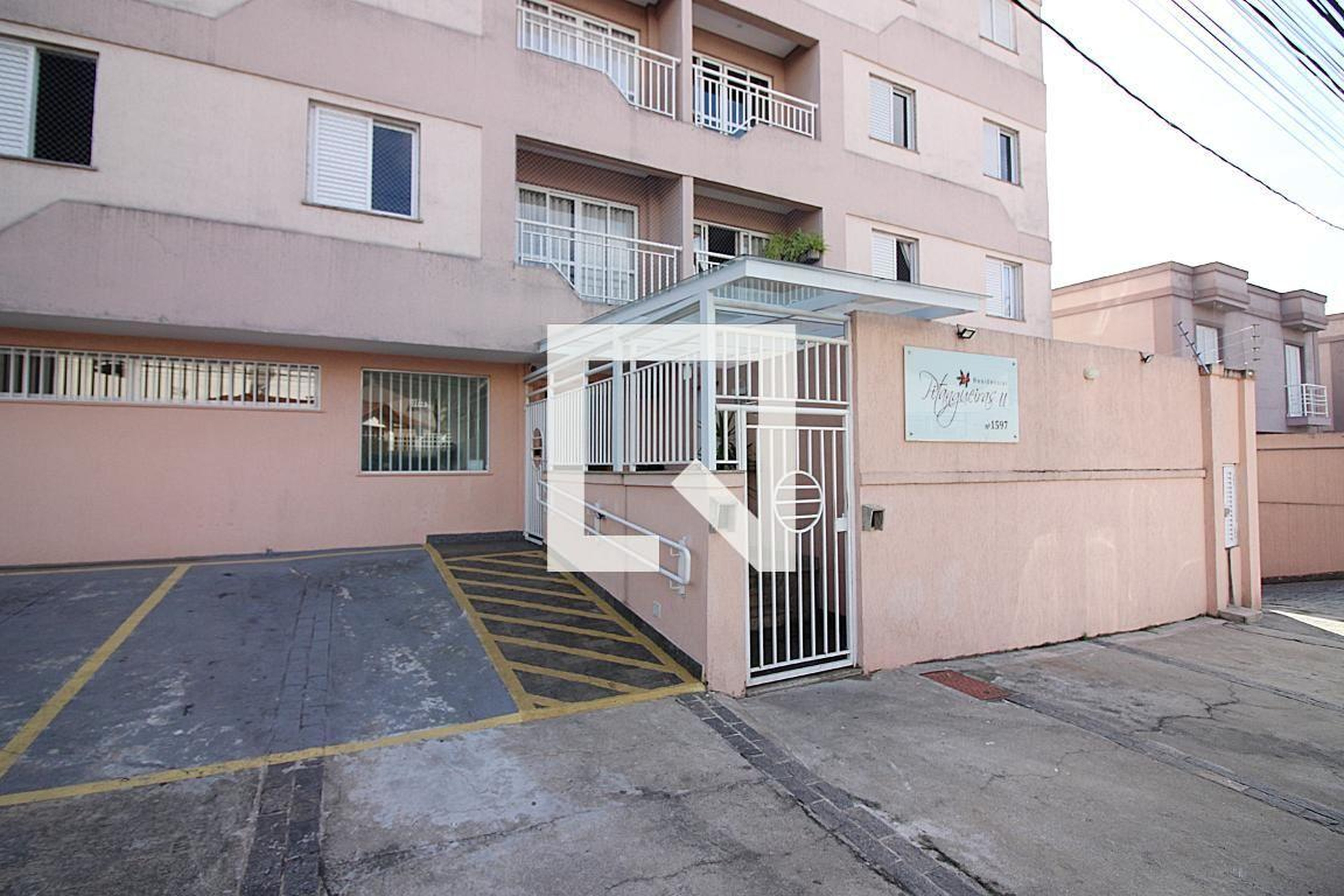 Fachada Residencial Pitangueiras II