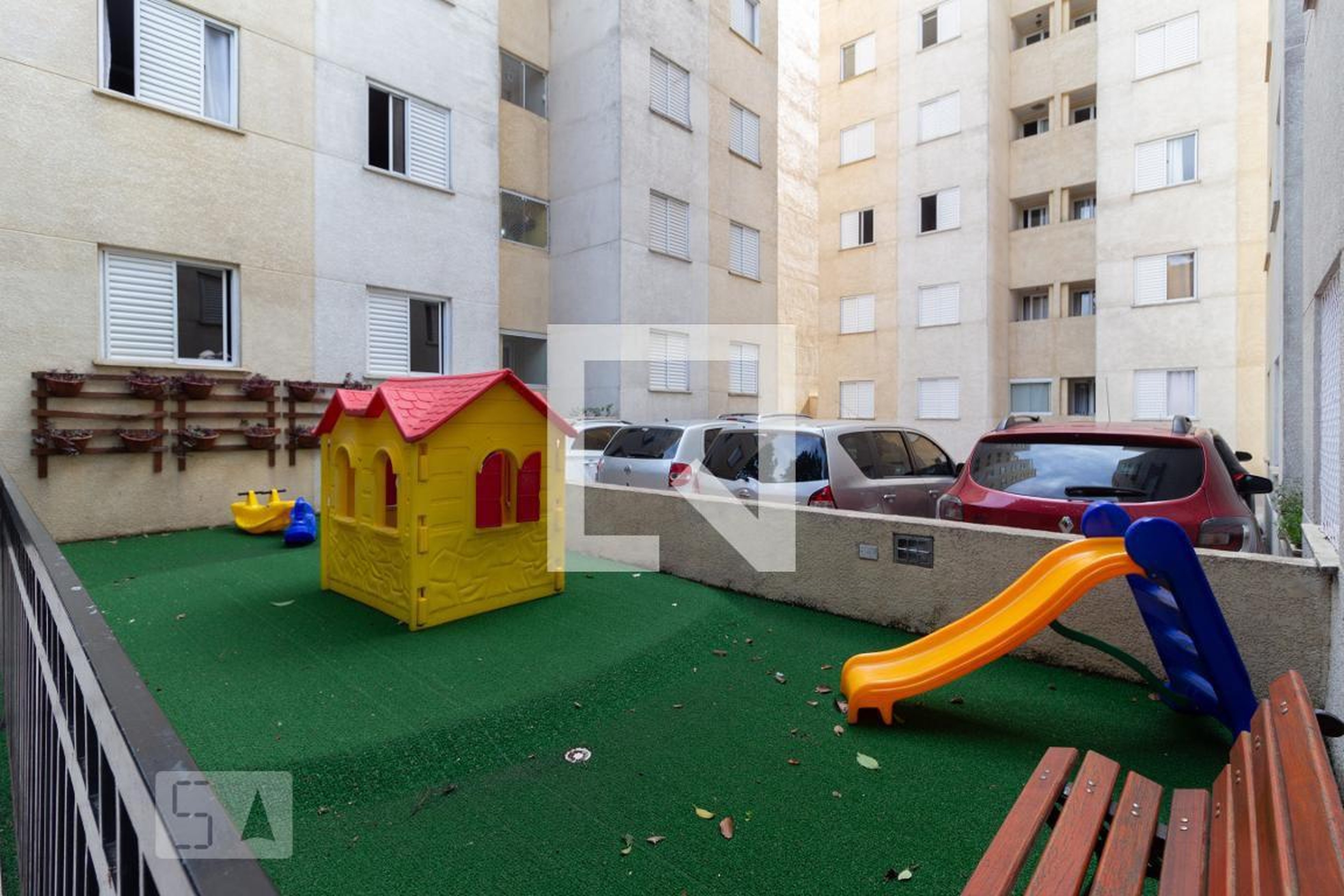 Playground - Empreendimento Max Residencial