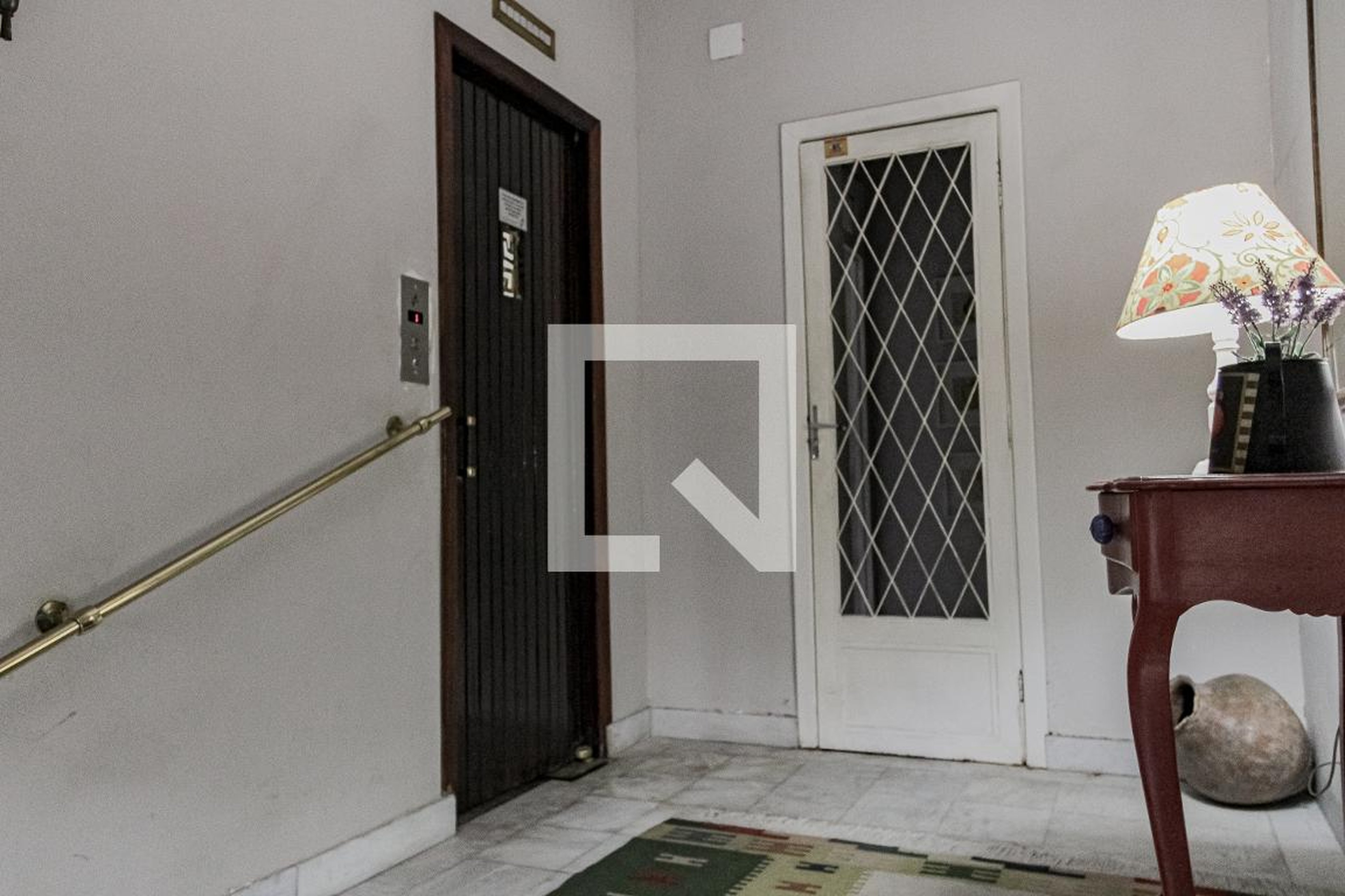 Elevador - Century Copanema