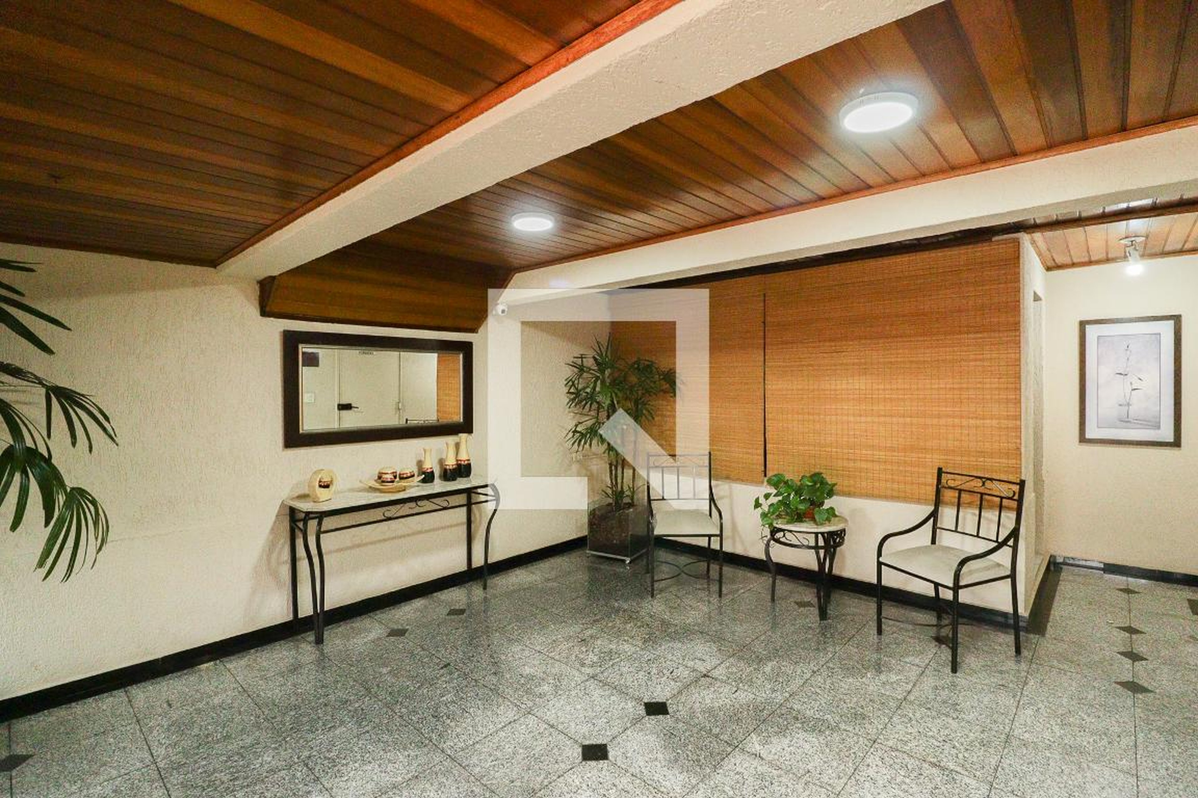 Hall - Edifício Eva Serson