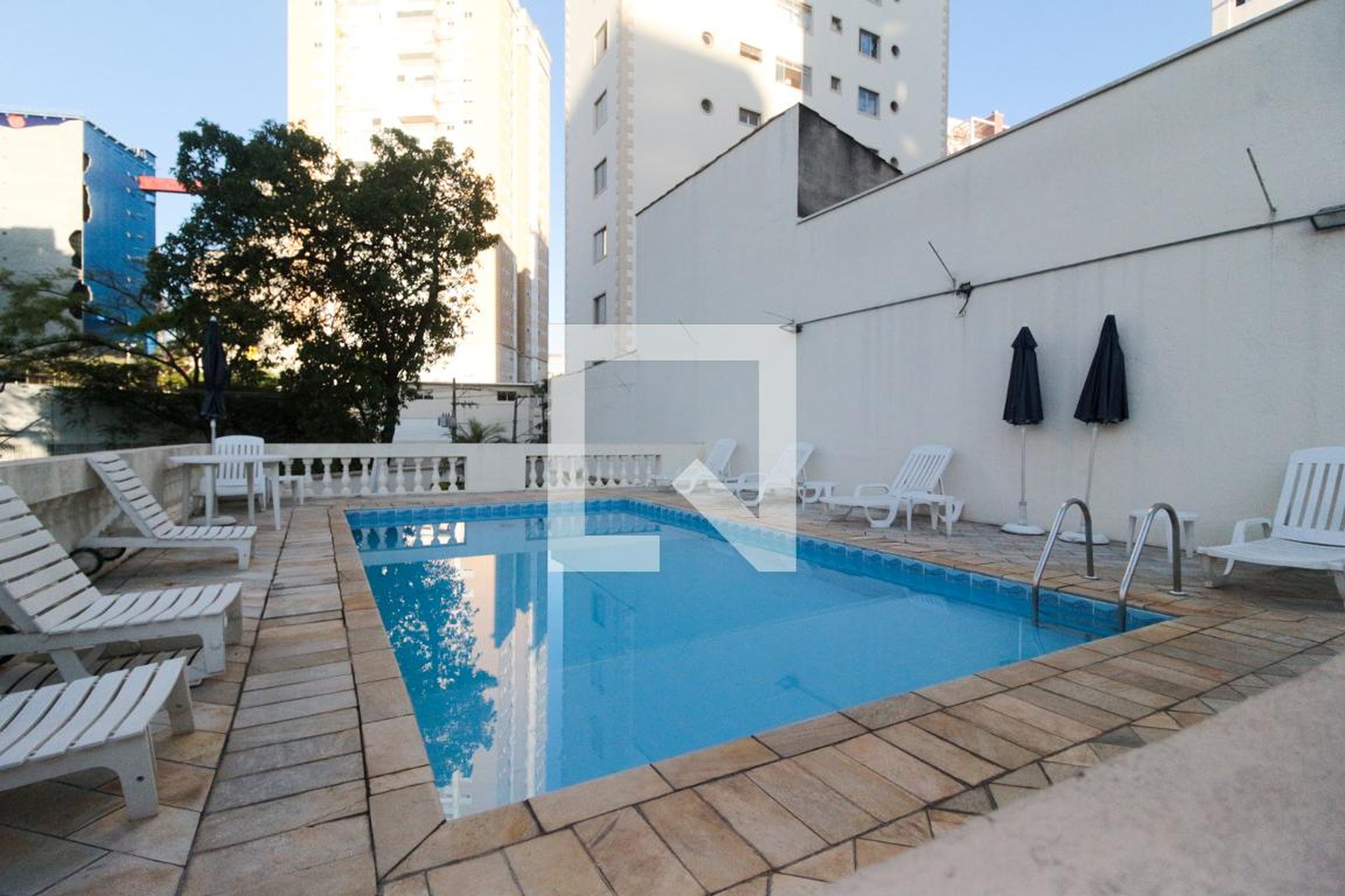 Piscina - Edifício Sumaia